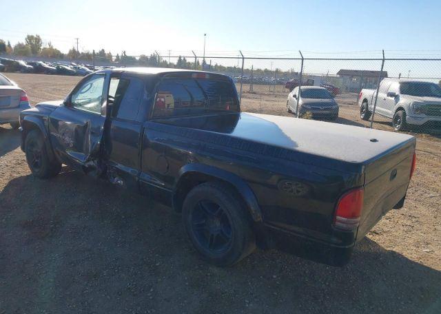 2002 DODGE DAKOTA SPORT