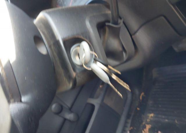 2002 DODGE DAKOTA SPORT