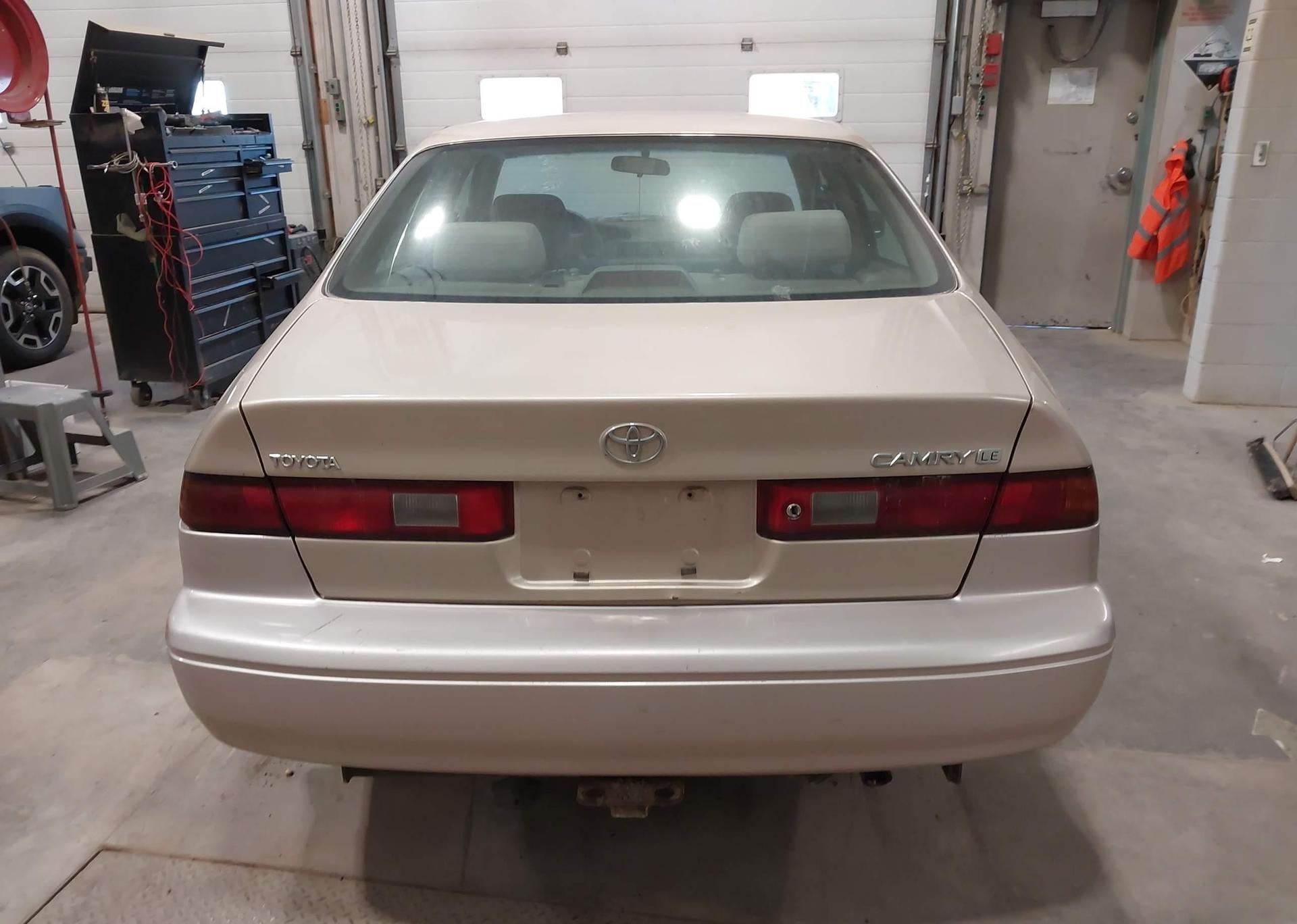 1998 TOYOTA CAMRY CE