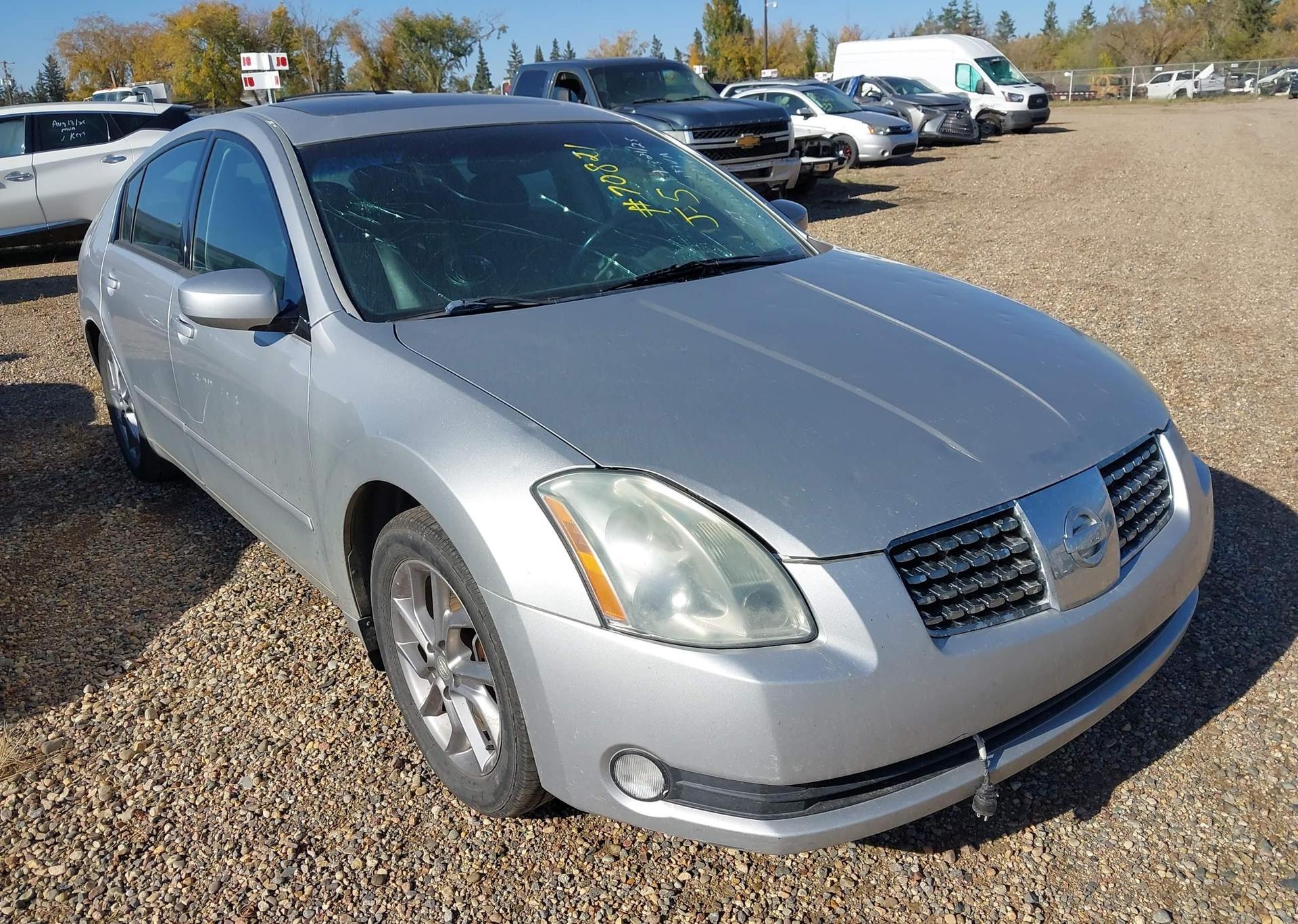 2005 NISSAN MAXIMA SE