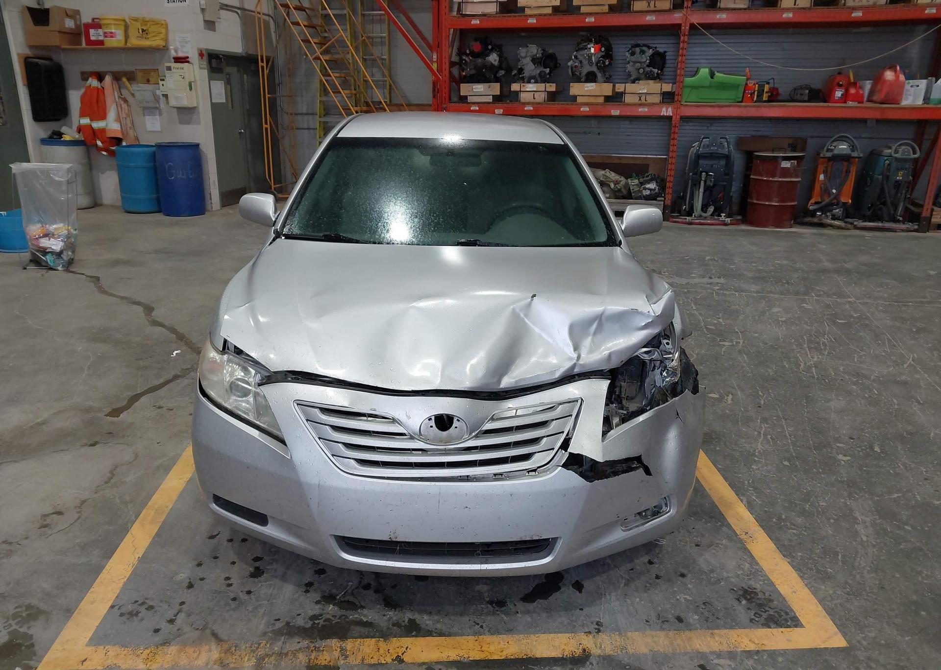 2009 TOYOTA CAMRY SE