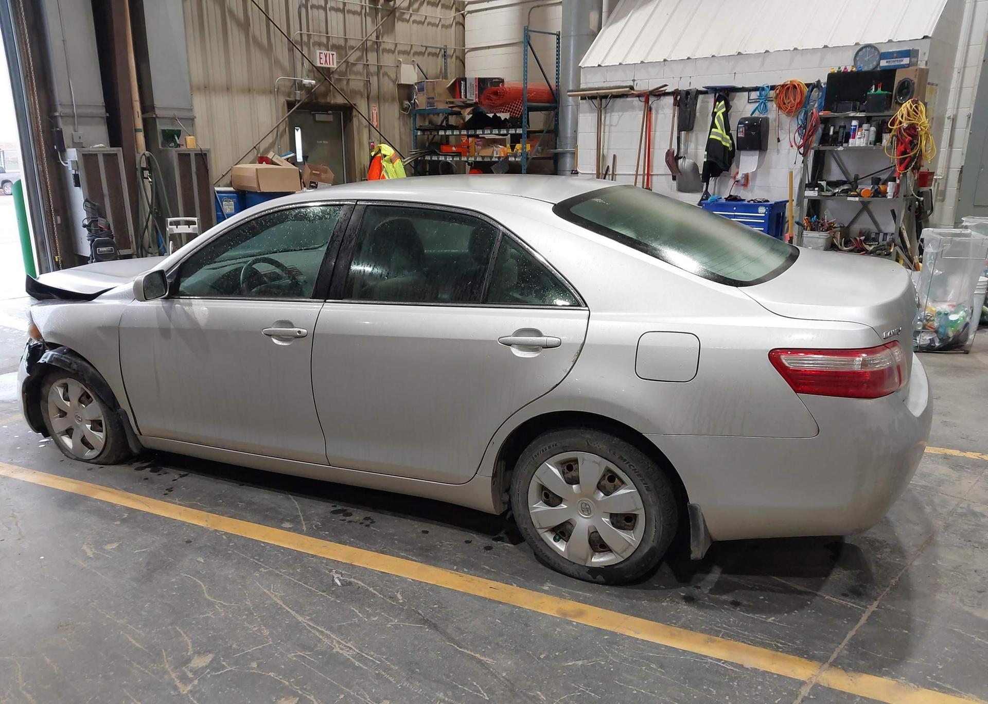 2009 TOYOTA CAMRY SE