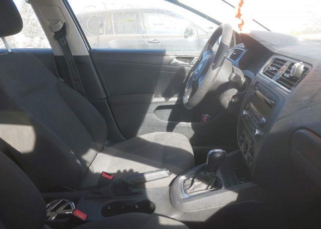 2011 VOLKSWAGEN JETTA S