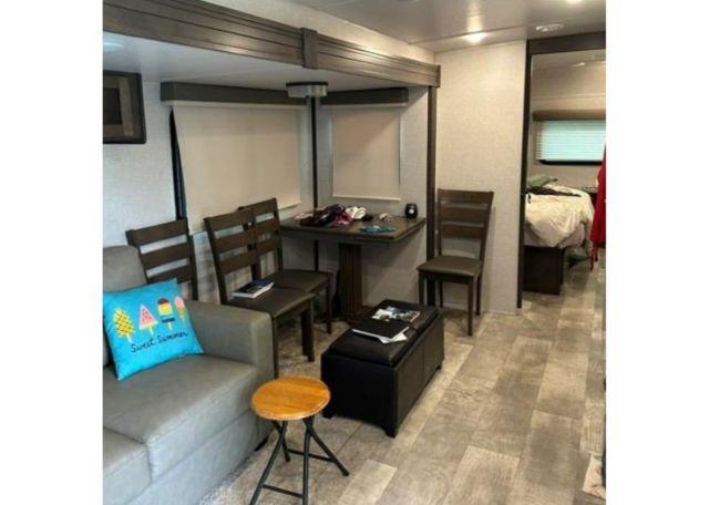 2021 FOREST RIVER INC. ROCKWOOD ULTRA LITE 2614BS