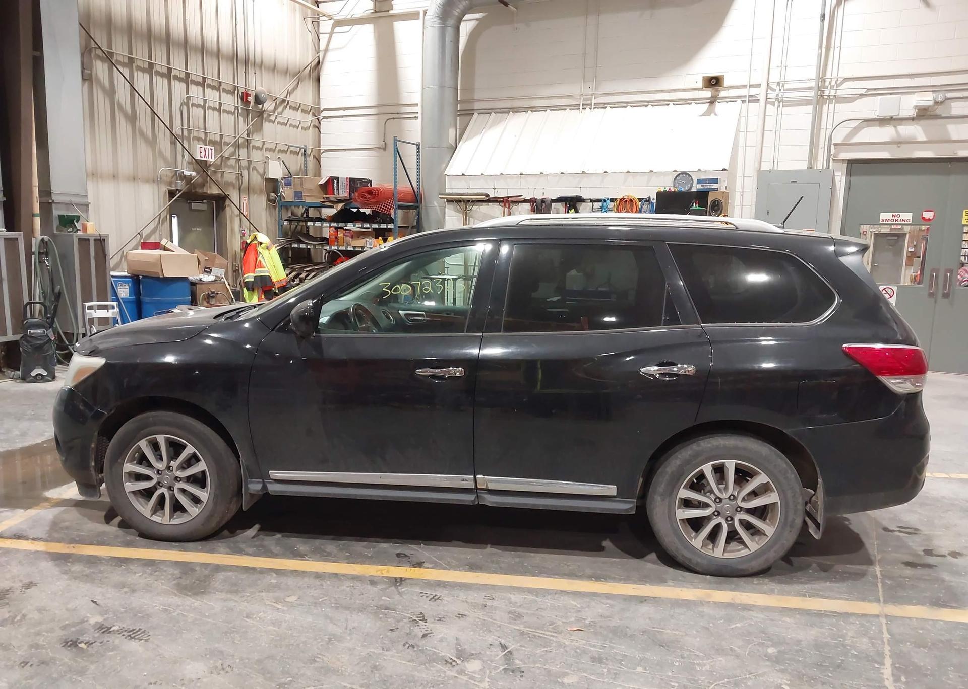2015 NISSAN PATHFINDER S