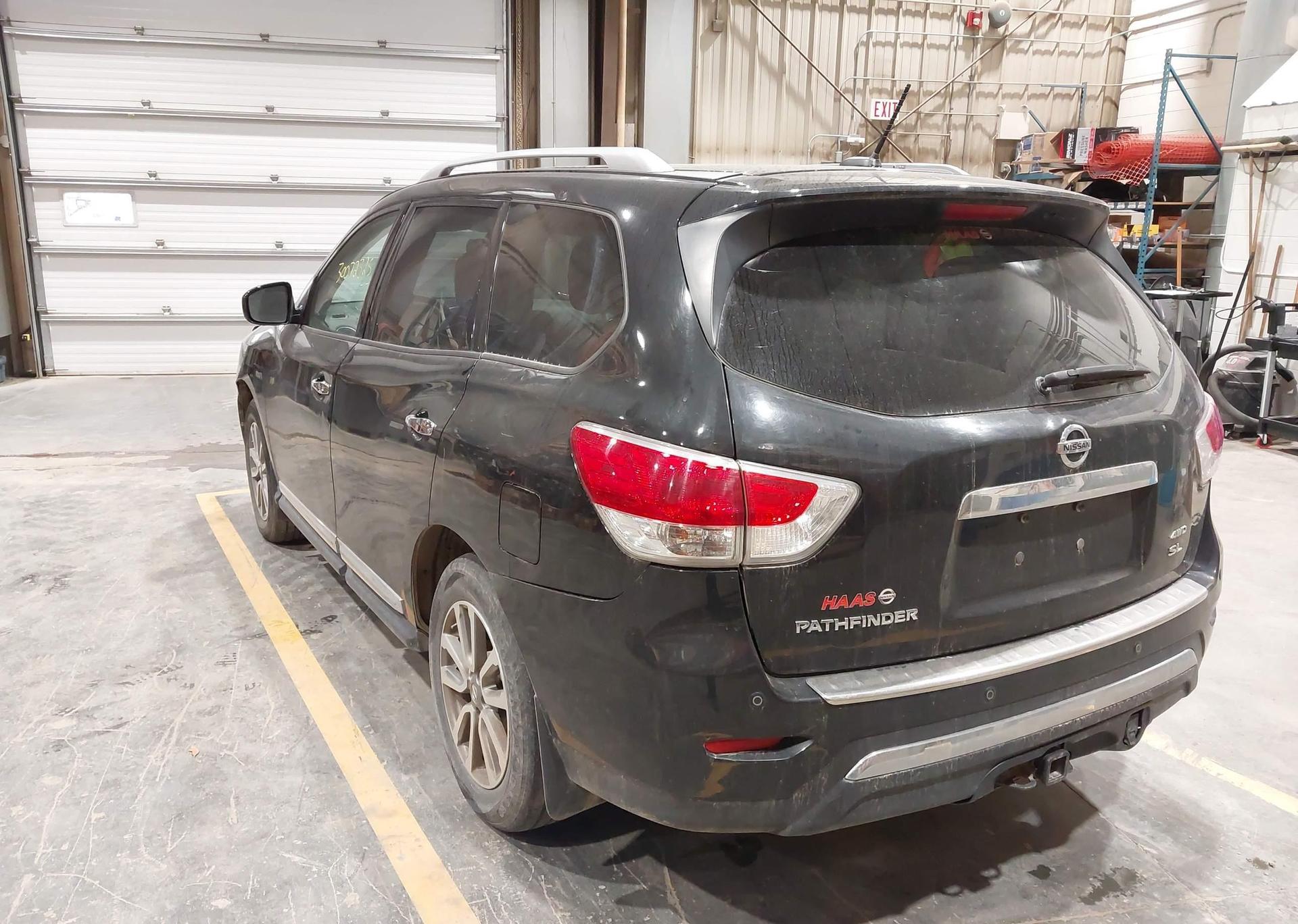 2015 NISSAN PATHFINDER S