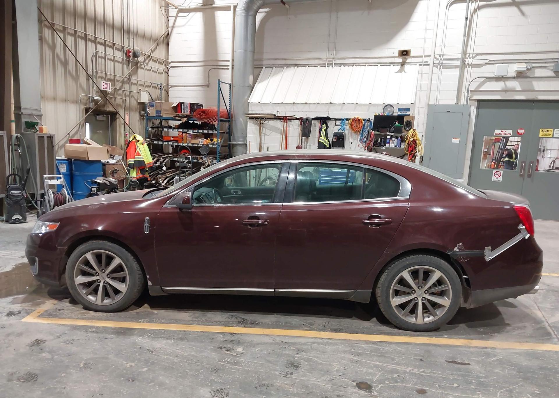 2009 LINCOLN MKS