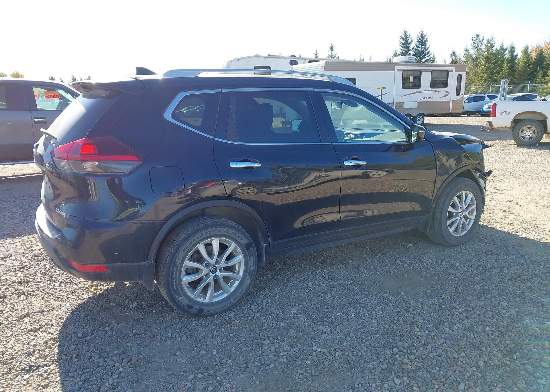 2019 NISSAN ROGUE S