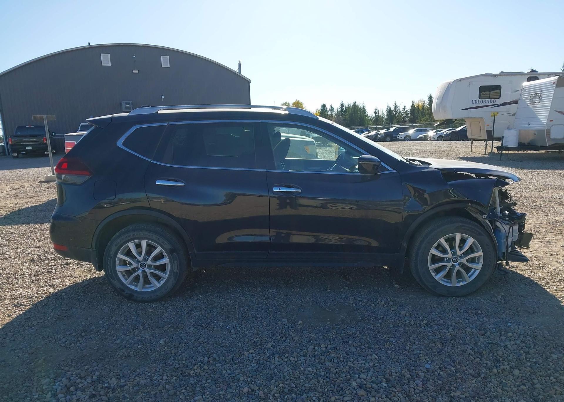 2019 NISSAN ROGUE S