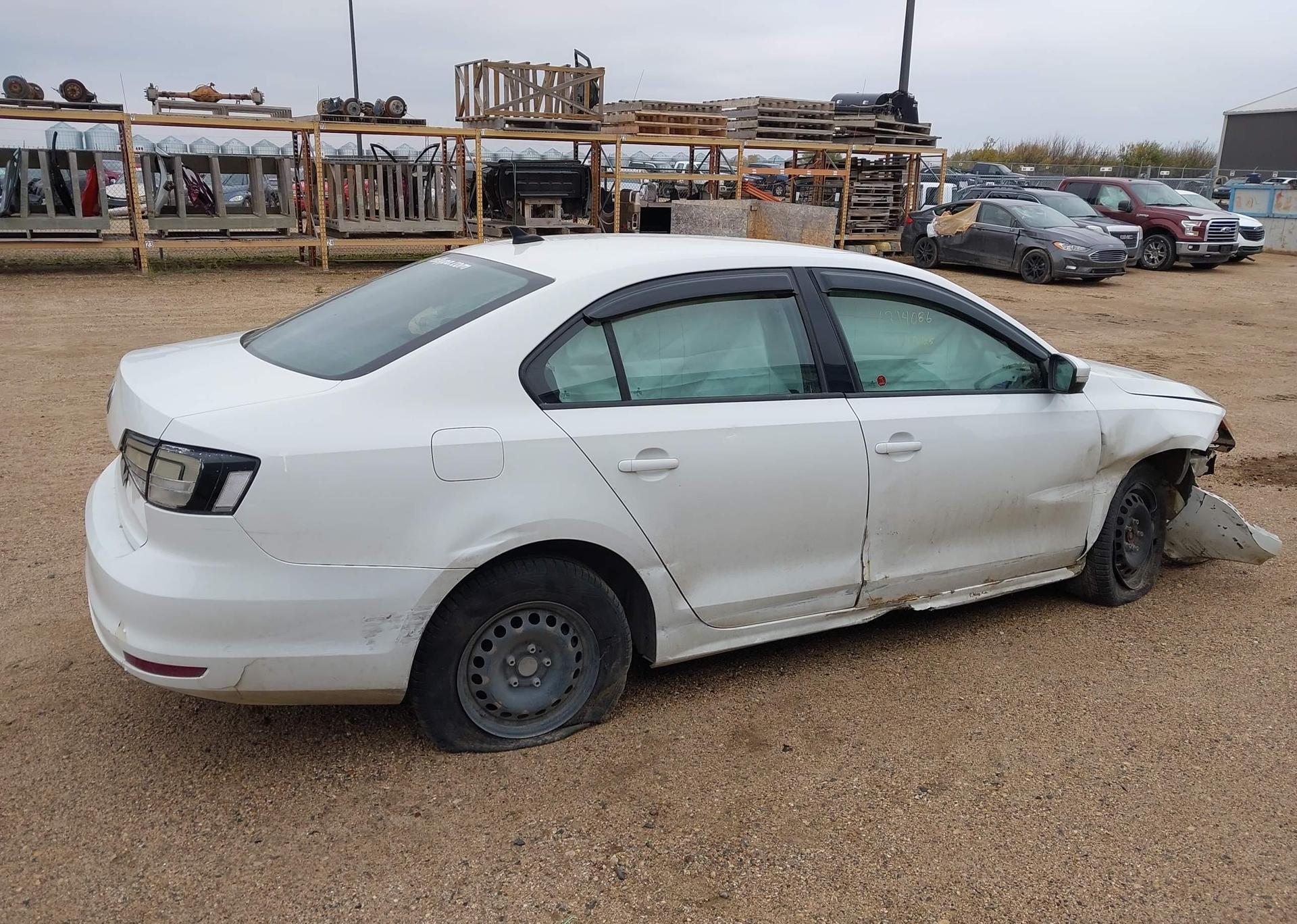 2015 VOLKSWAGEN JETTA S