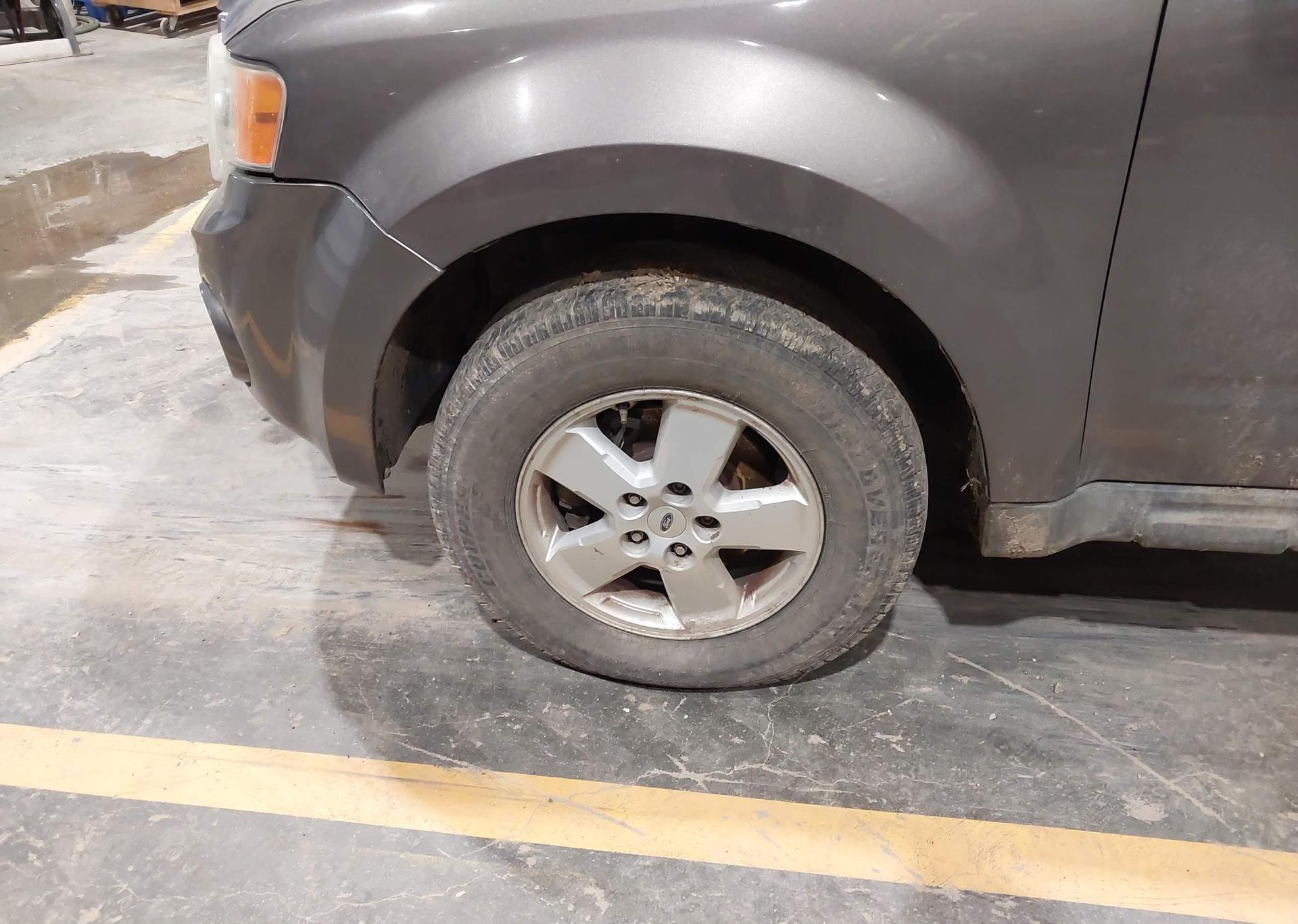 2010 FORD ESCAPE XLT AUTOMATIC