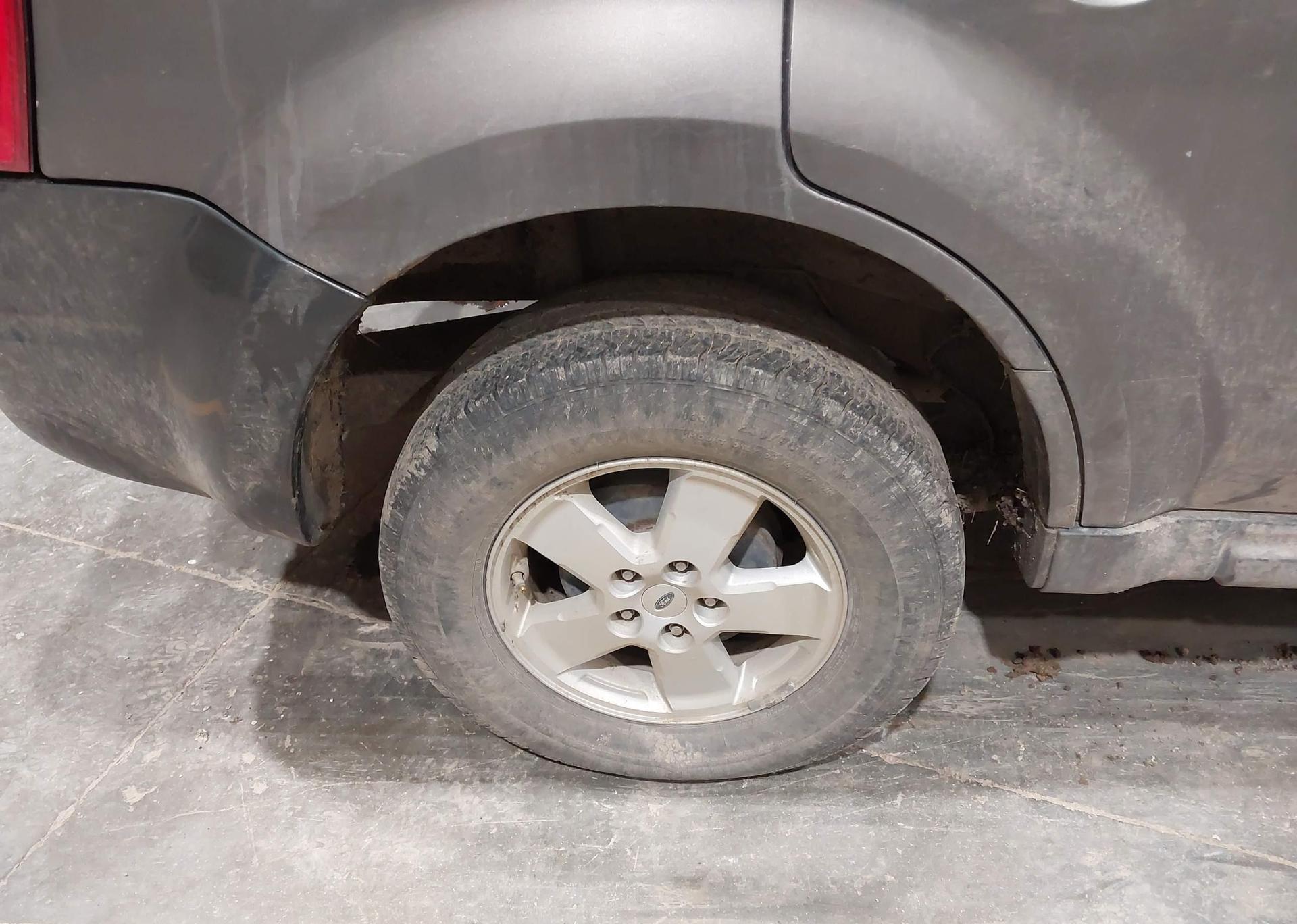 2010 FORD ESCAPE XLT AUTOMATIC