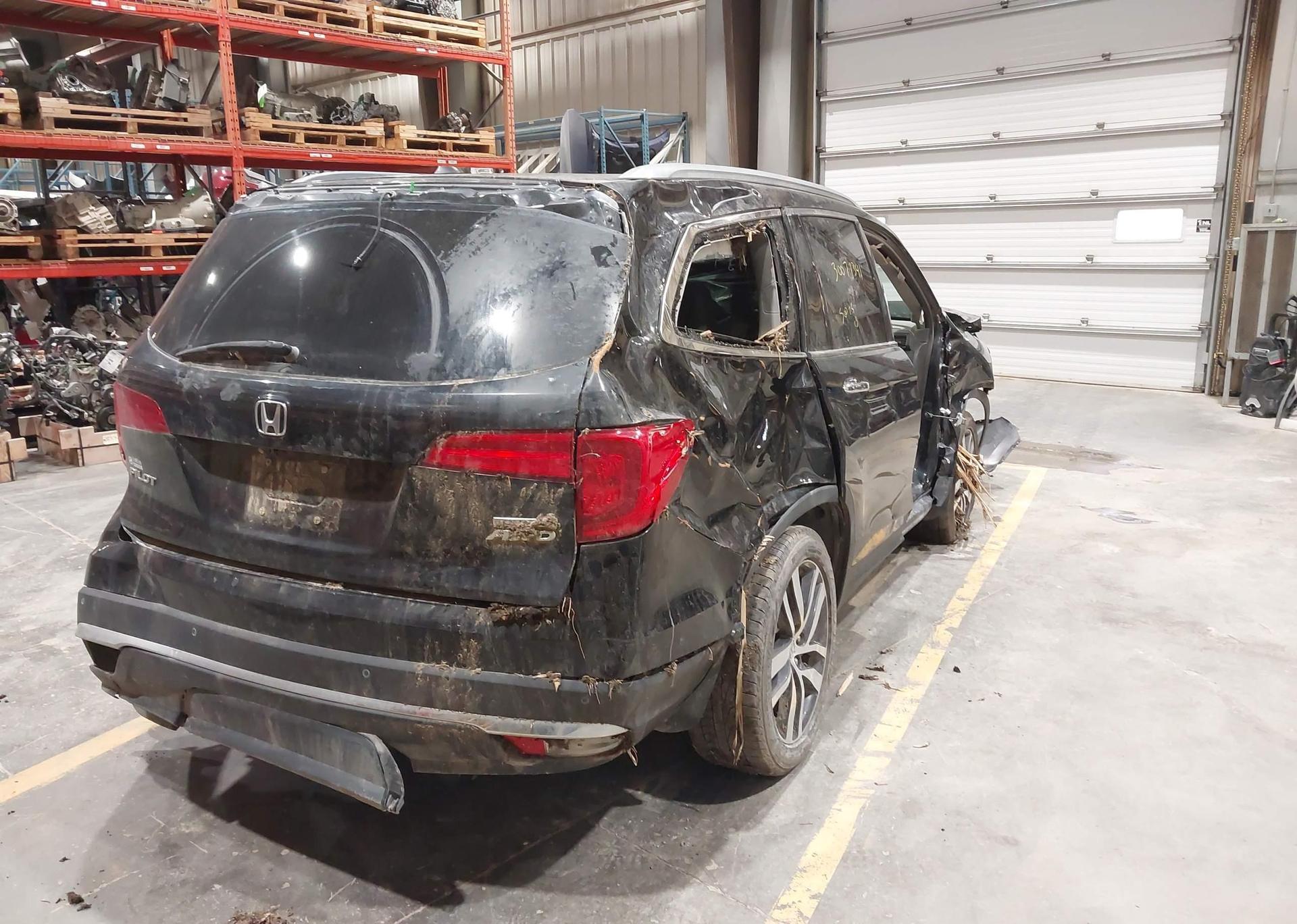 2016 HONDA PILOT TOURING