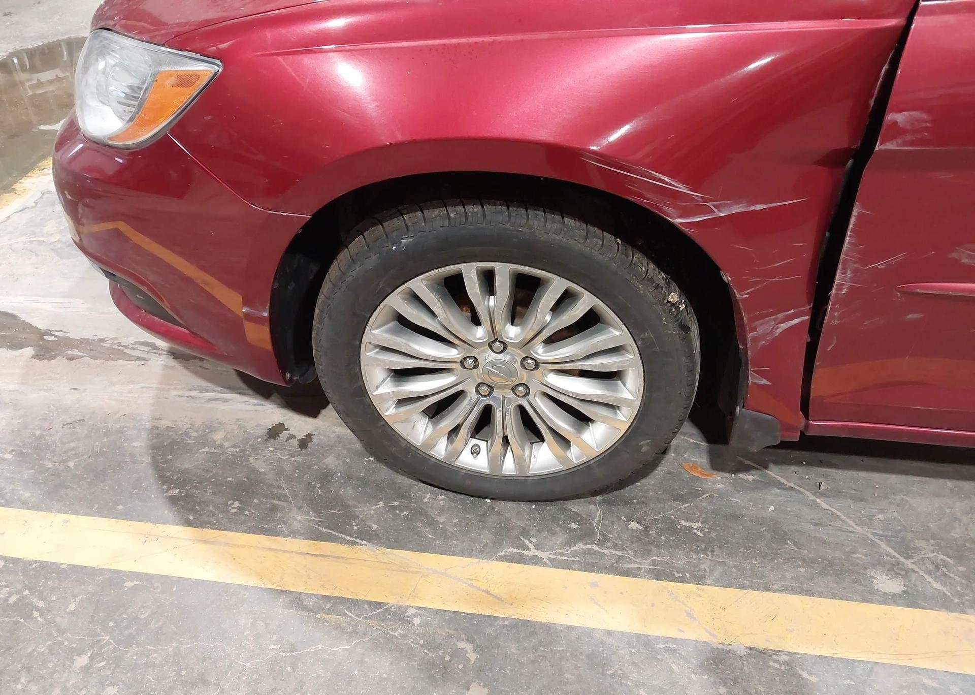 2011 CHRYSLER 200 TOURING