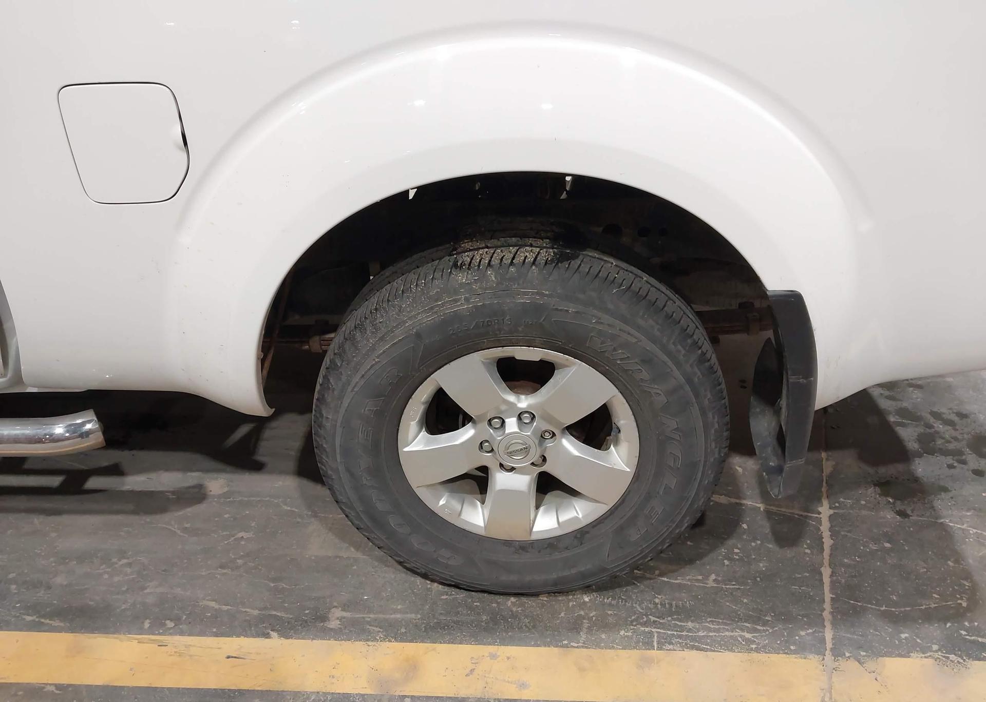 2011 NISSAN FRONTIER SV