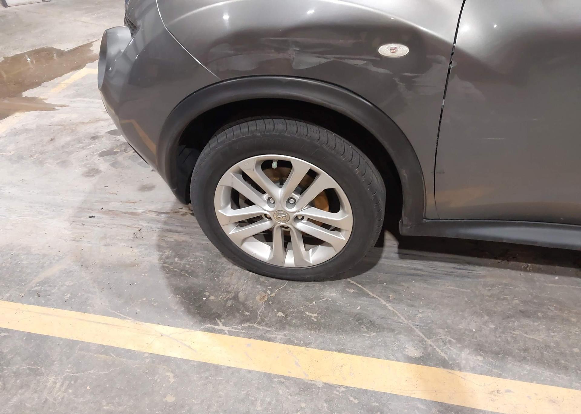 2011 NISSAN JUKE S