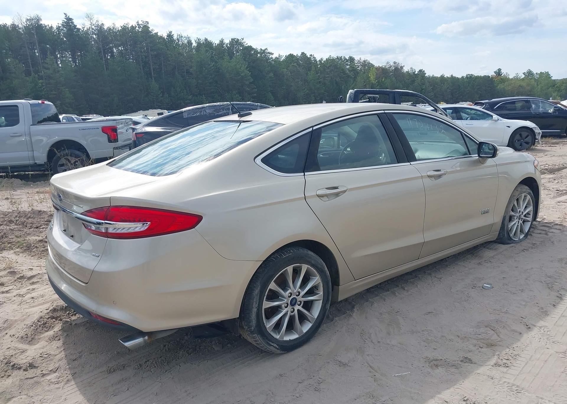 2018 FORD FUSION SE PHEV