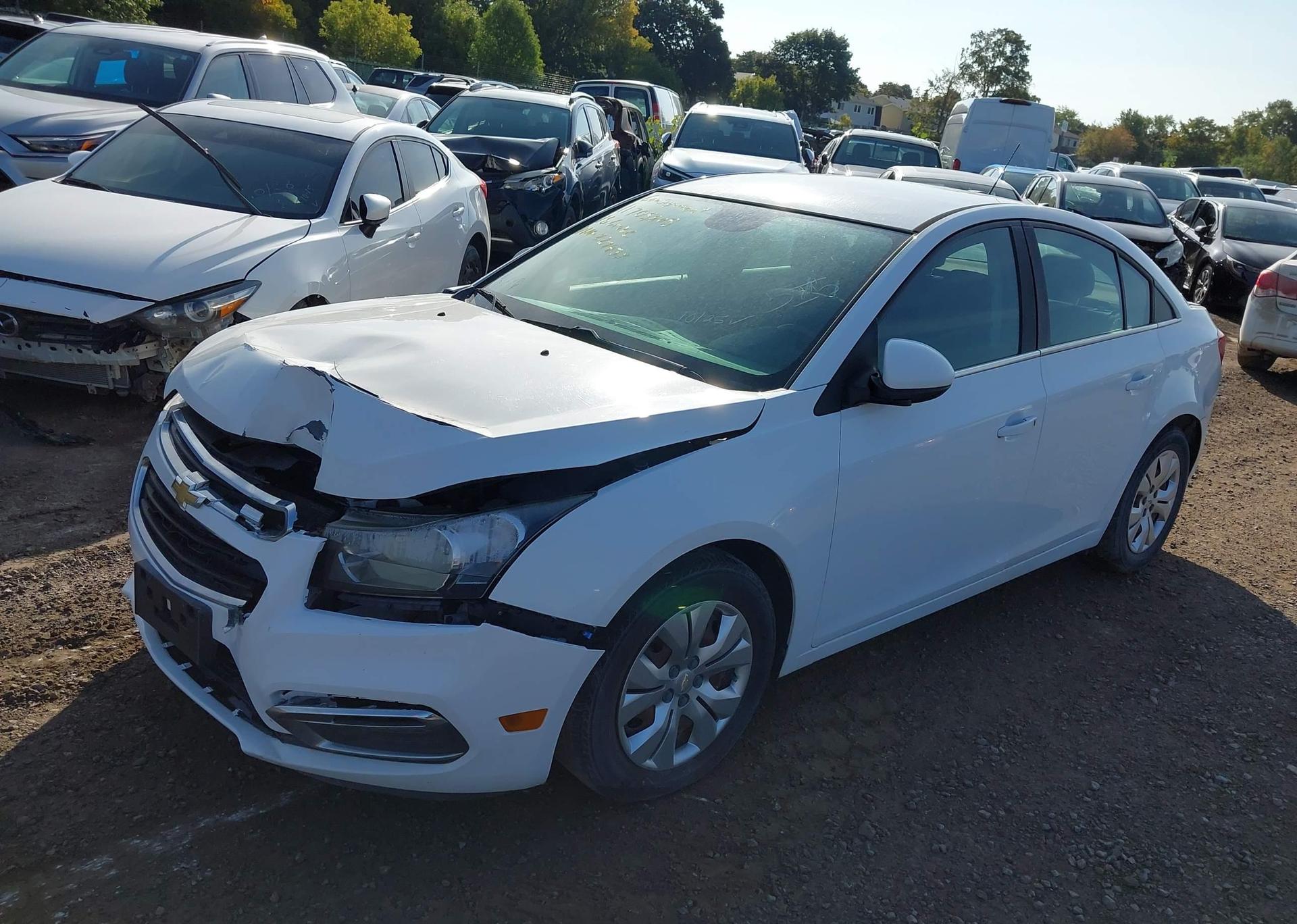 2015 CHEVROLET CRUZE LT