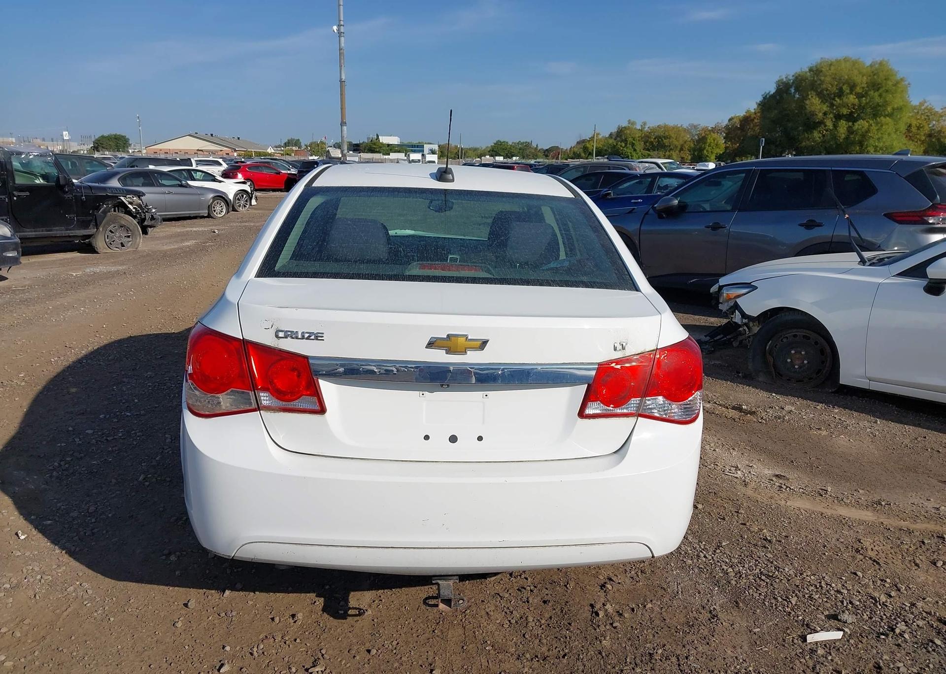 2015 CHEVROLET CRUZE LT