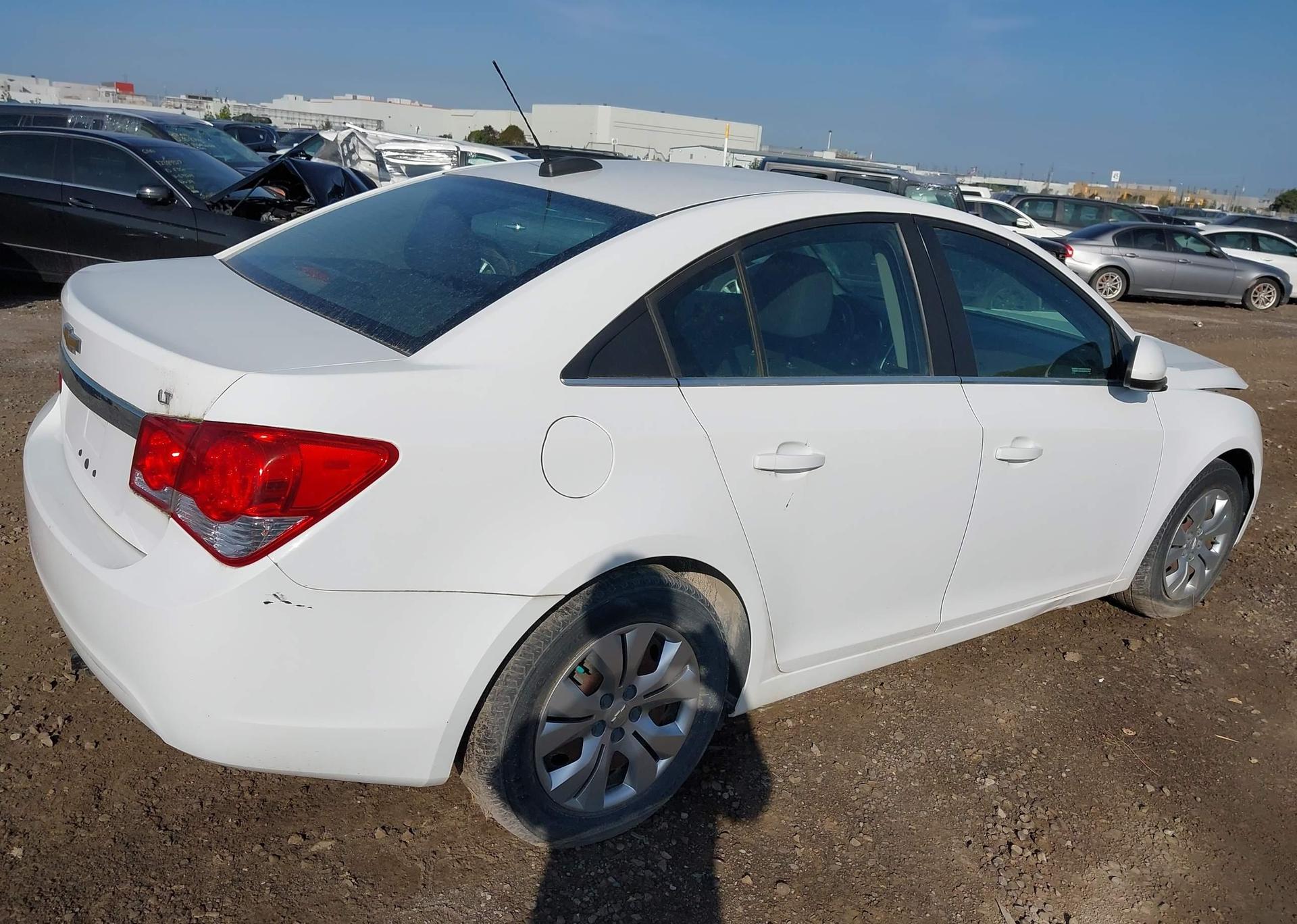 2015 CHEVROLET CRUZE LT