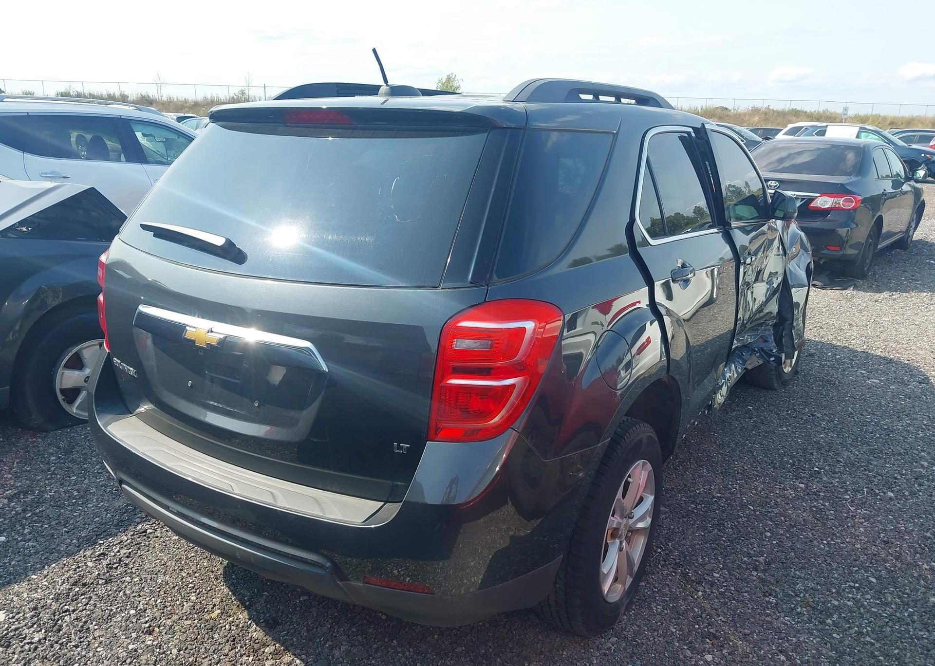 2017 CHEVROLET EQUINOX LT