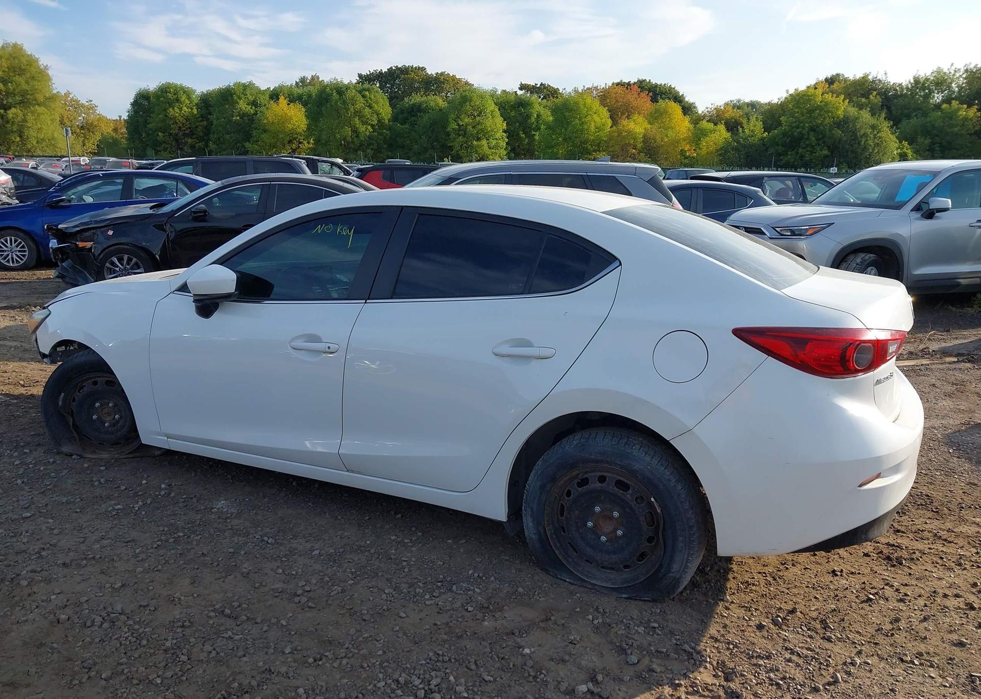 2018 MAZDA 3 TOURING