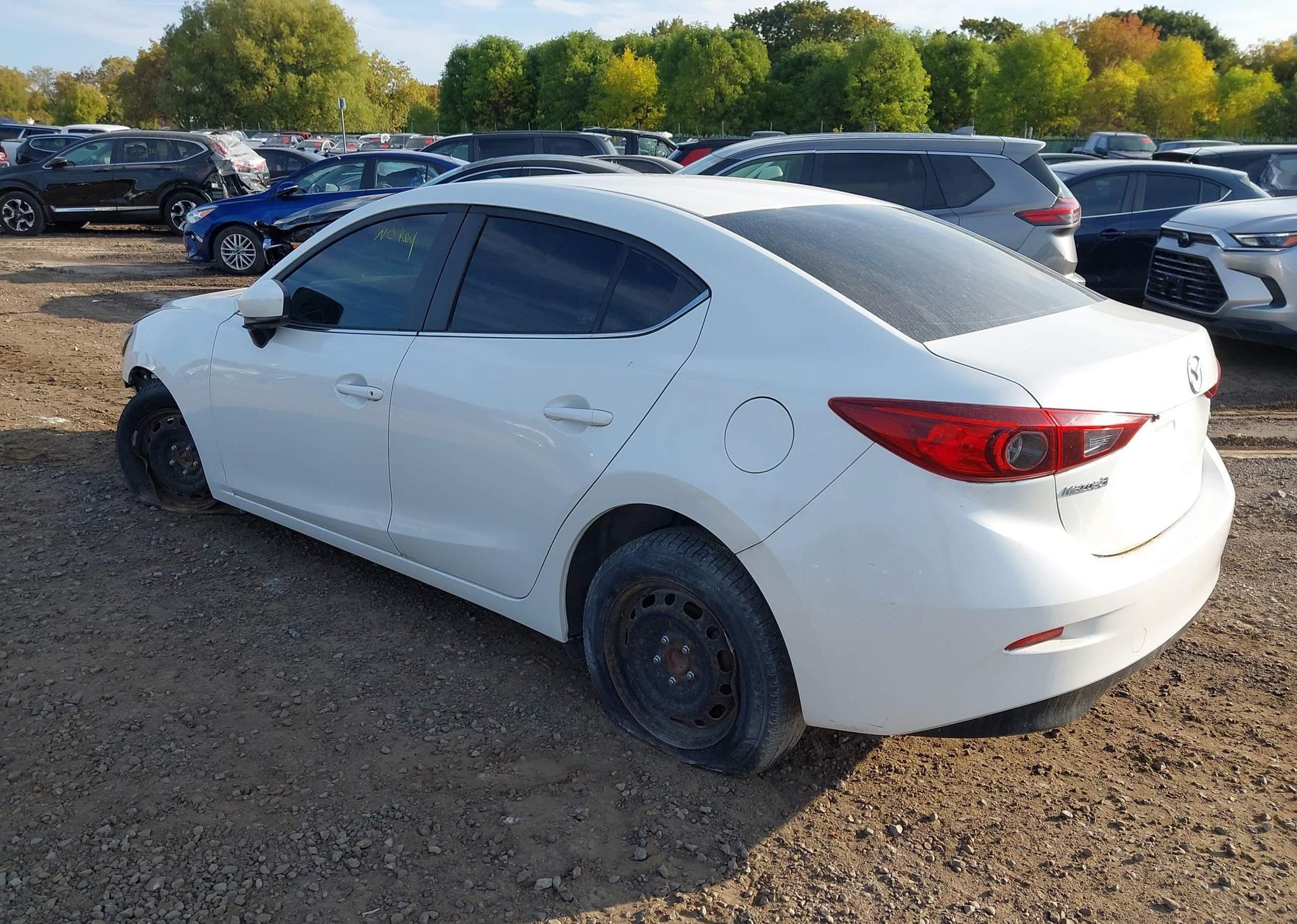 2018 MAZDA 3 TOURING