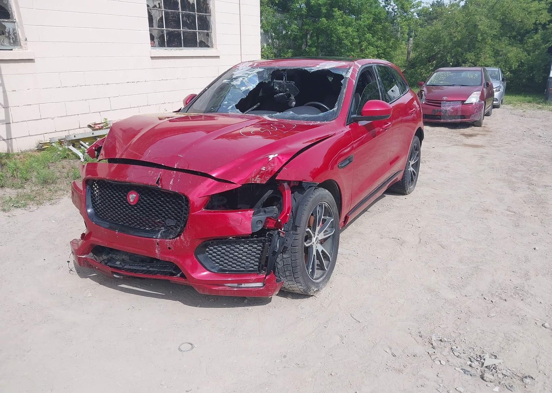 2017 JAGUAR F-PACE S