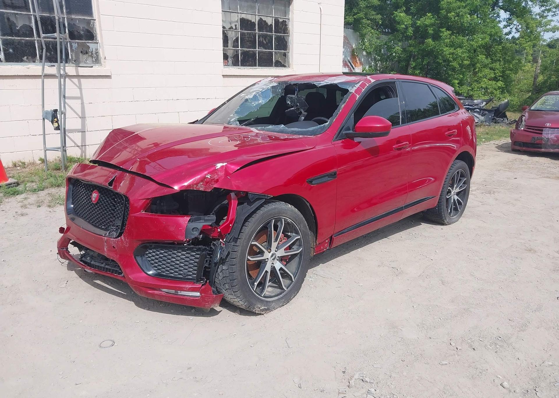 2017 JAGUAR F-PACE S