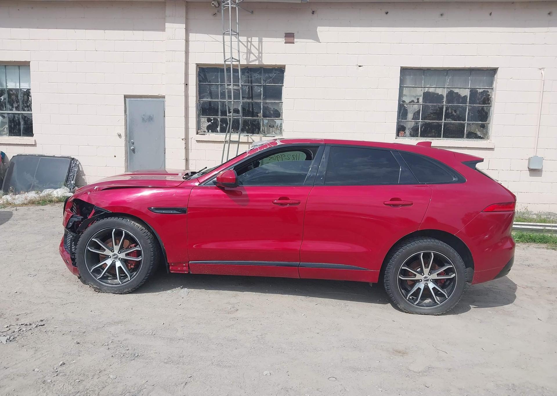 2017 JAGUAR F-PACE S