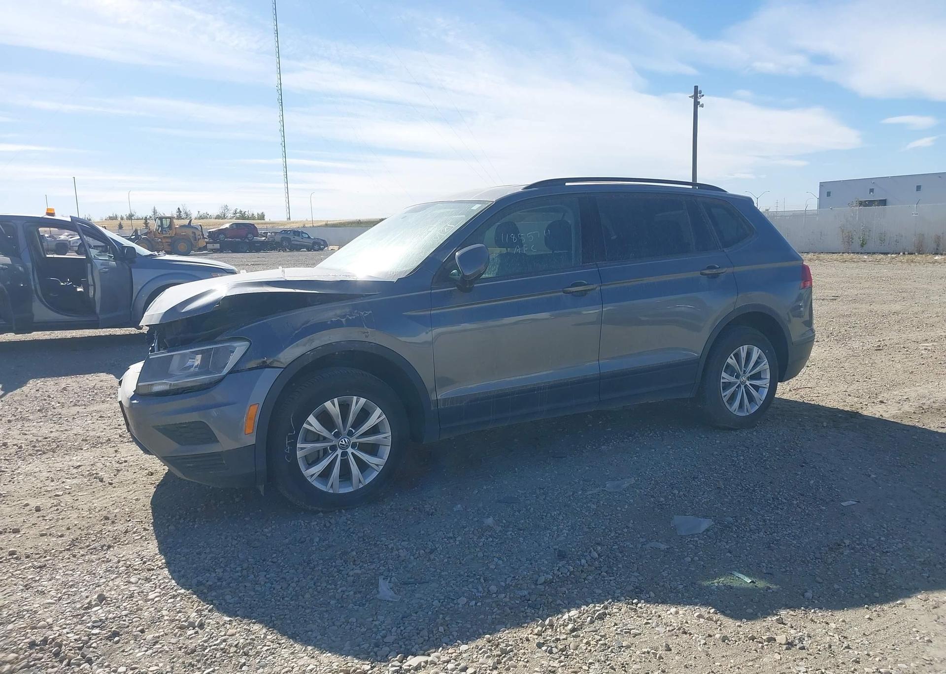 2019 VOLKSWAGEN TIGUAN TRENDLINE