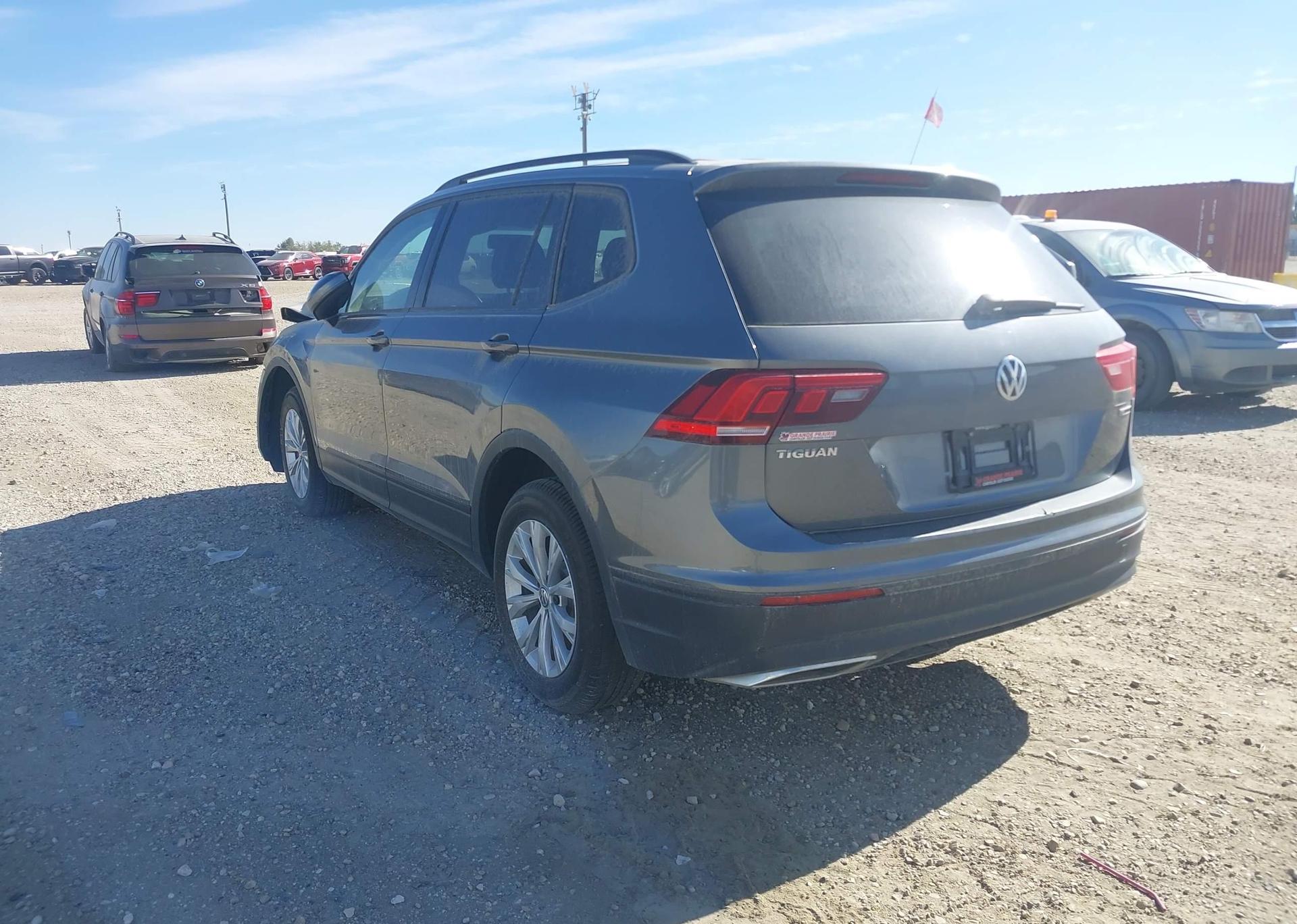 2019 VOLKSWAGEN TIGUAN TRENDLINE