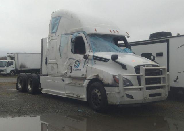 2020 FREIGHTLINER CASCADIA 126