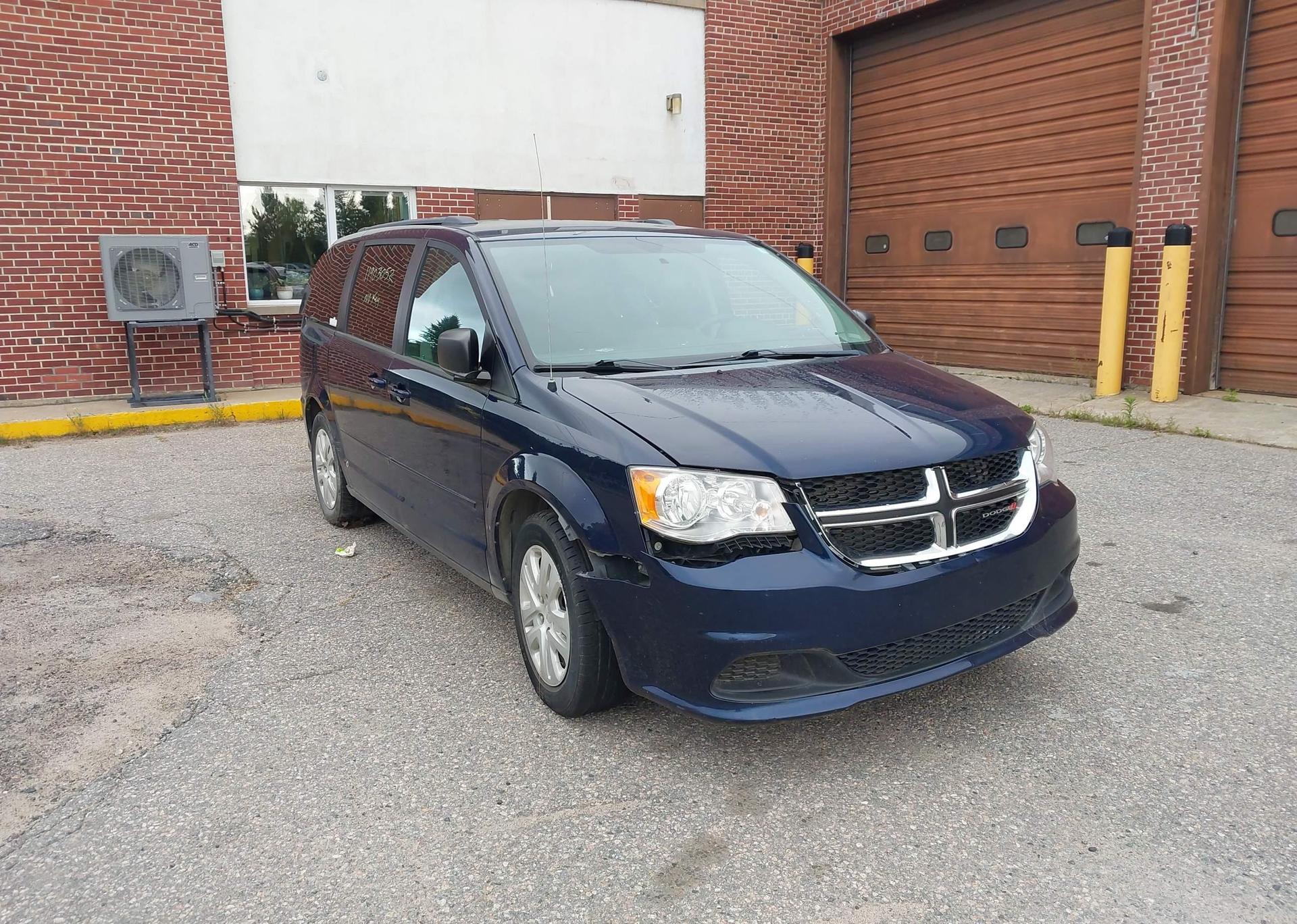2017 DODGE GRAND CARAVAN SE