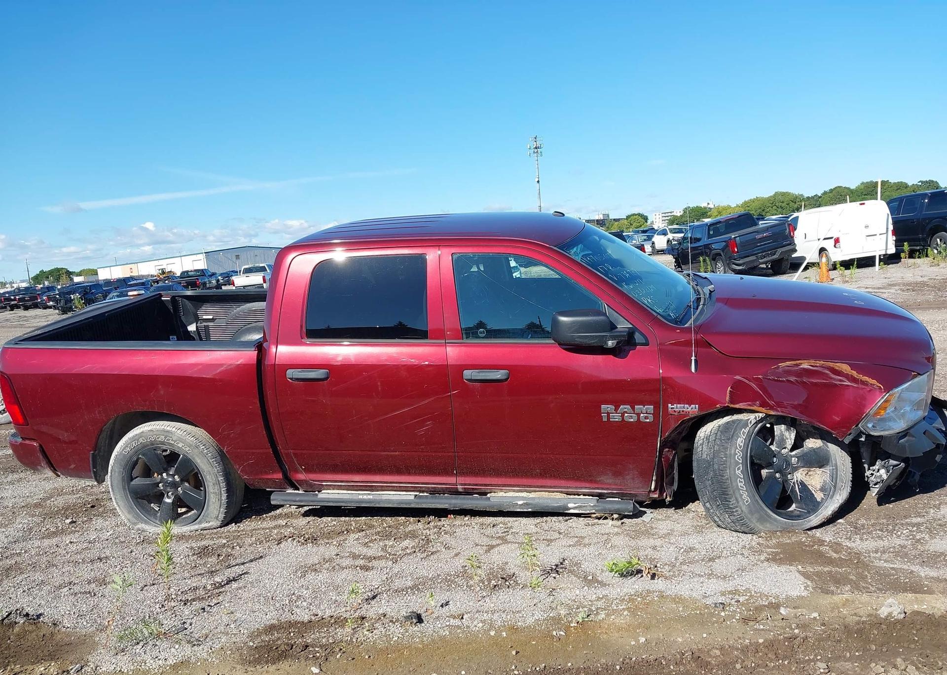 2017 RAM 1500 ST