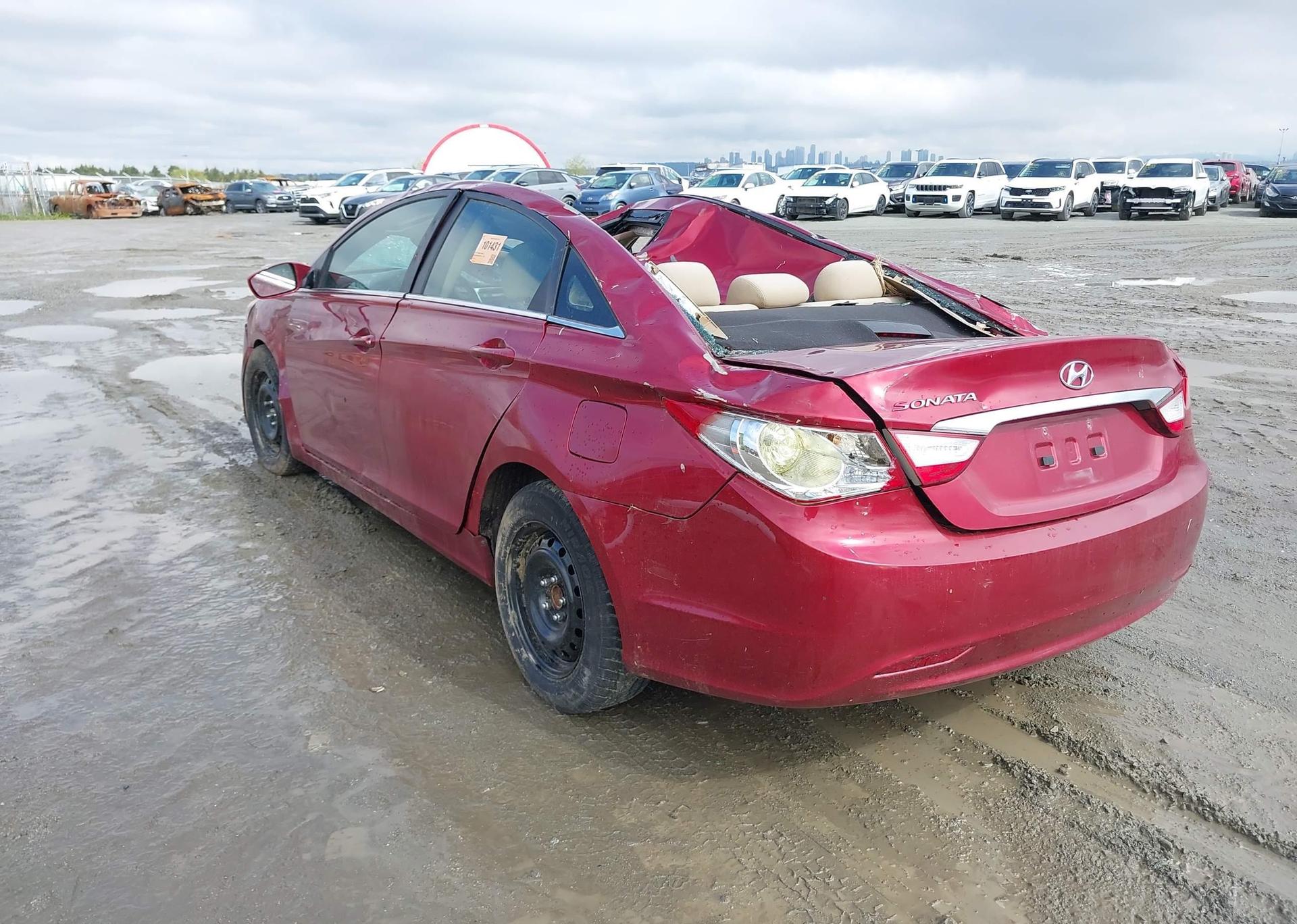 2011 HYUNDAI SONATA GLS