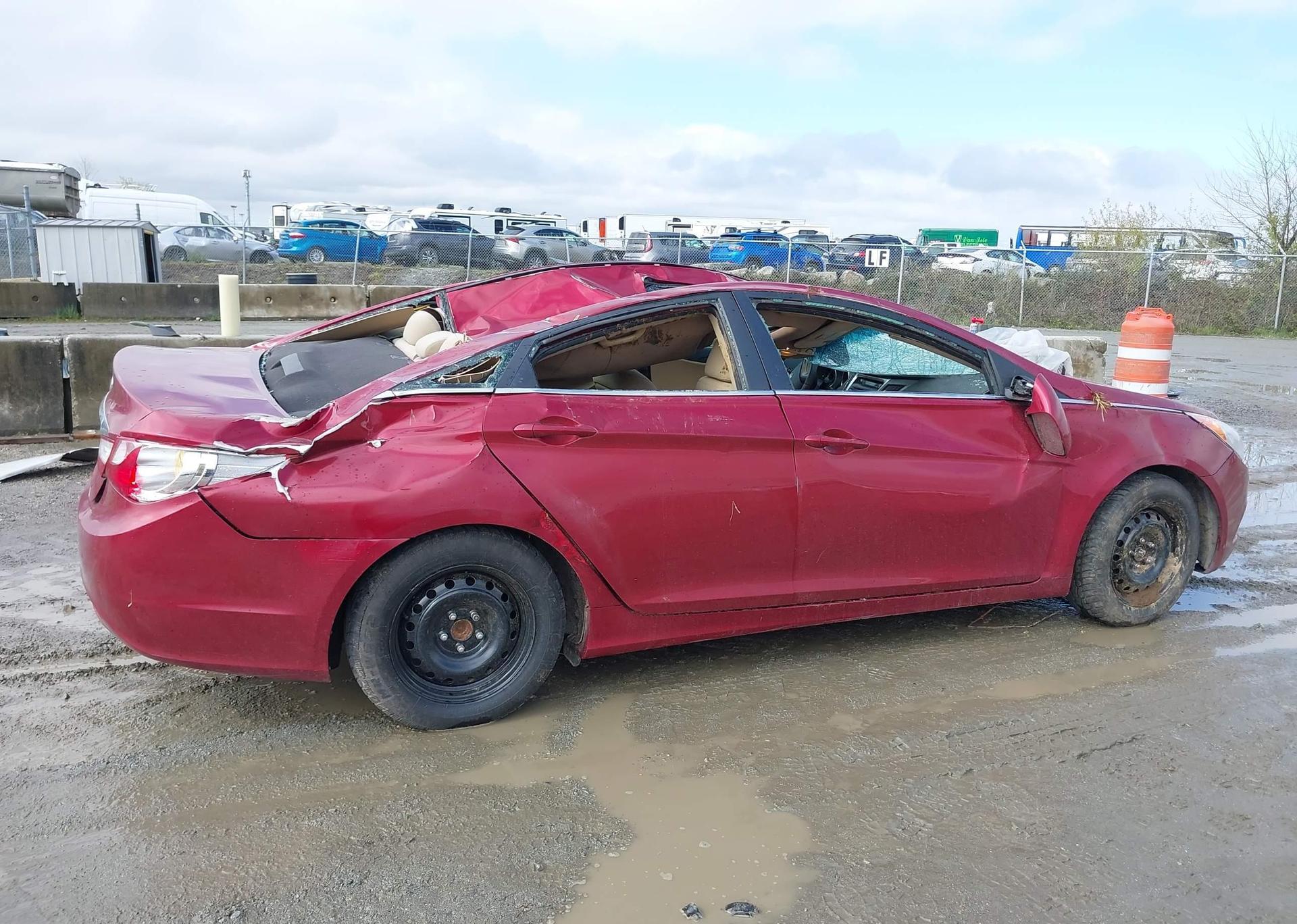 2011 HYUNDAI SONATA GLS
