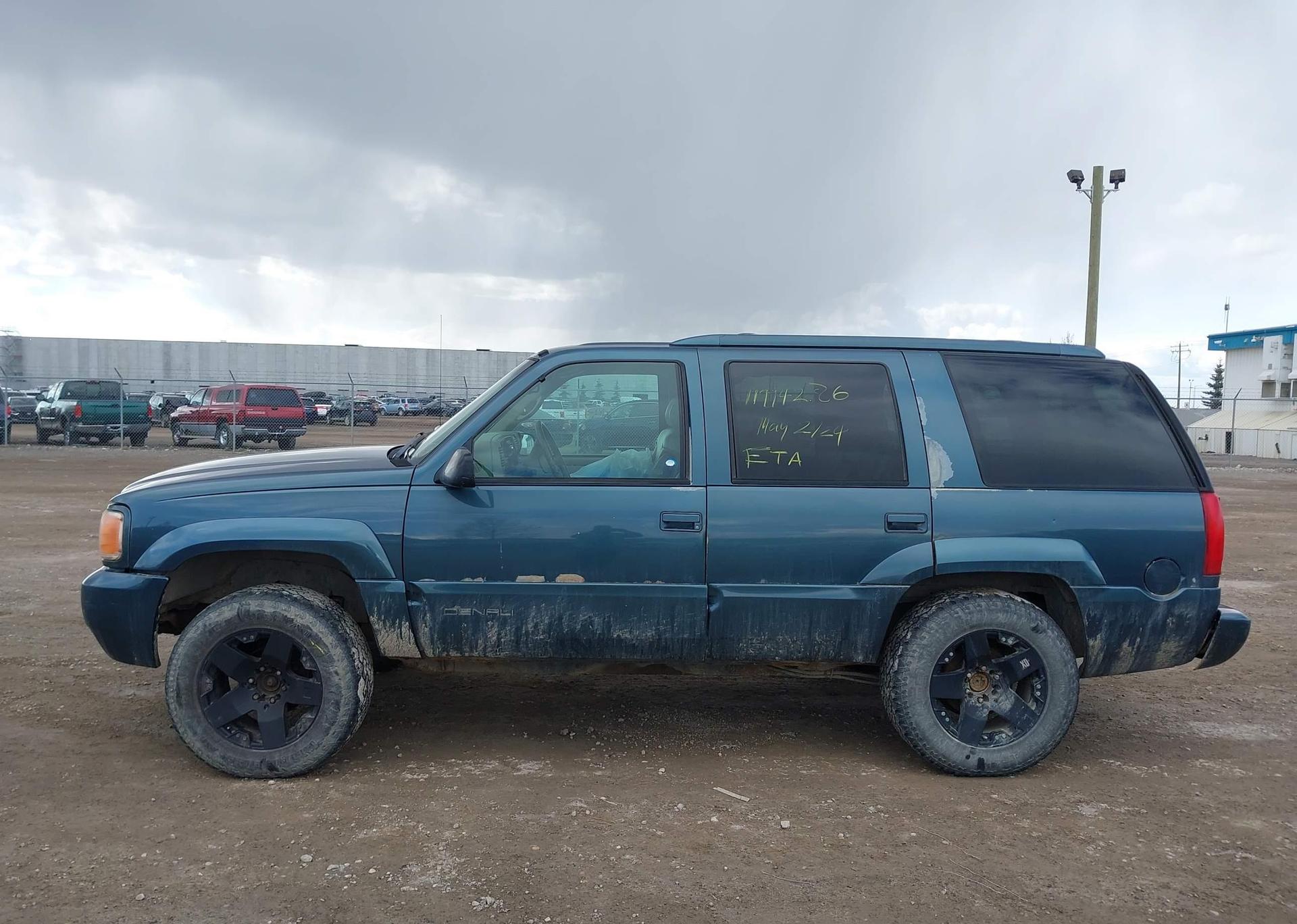 1999 GMC DENALI
