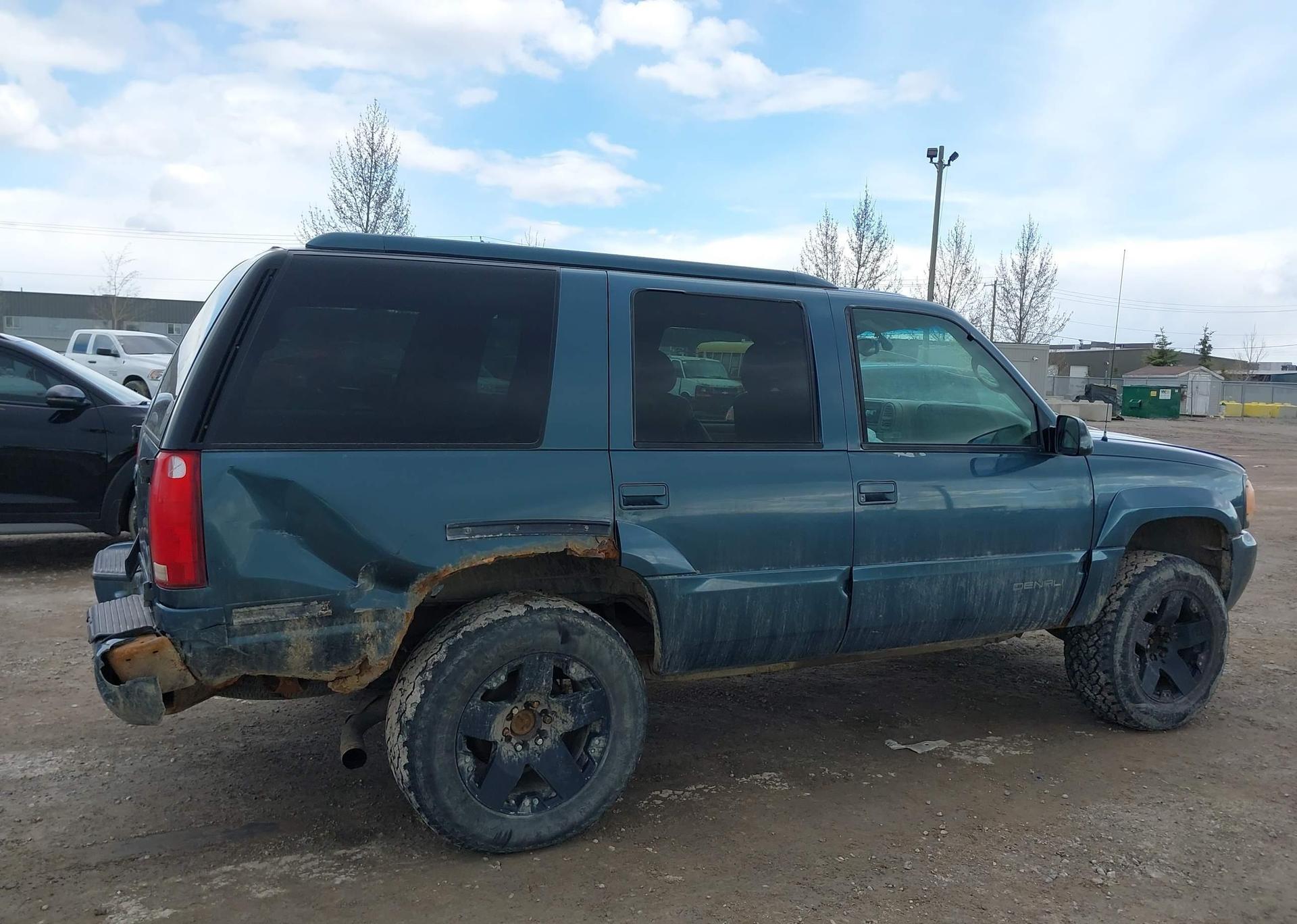 1999 GMC DENALI
