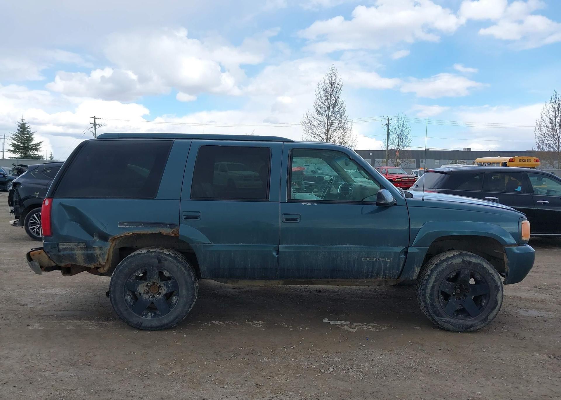 1999 GMC DENALI