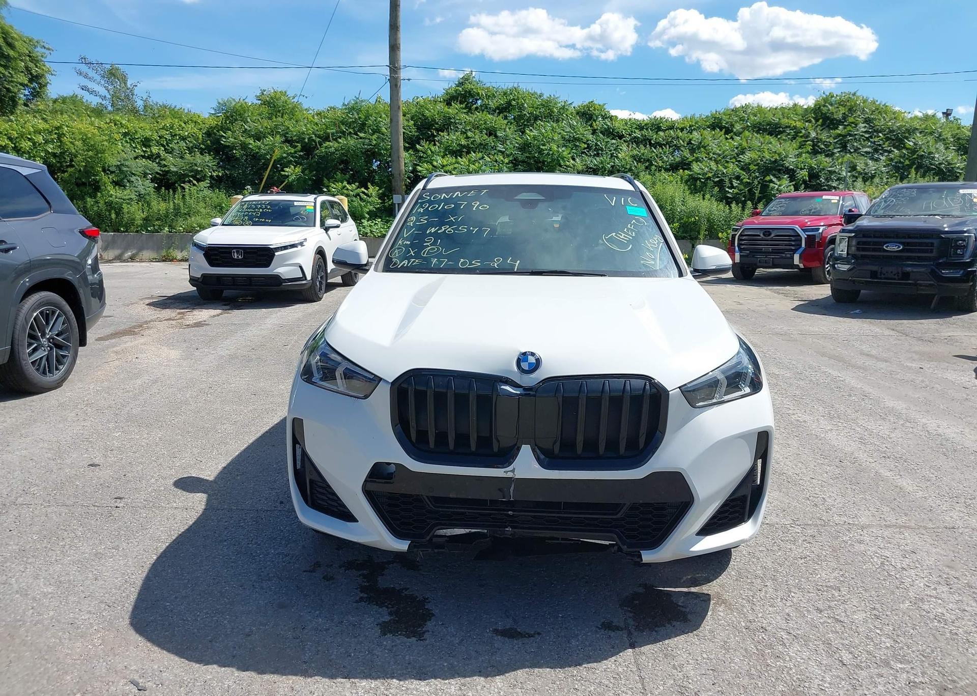 2023 BMW X1