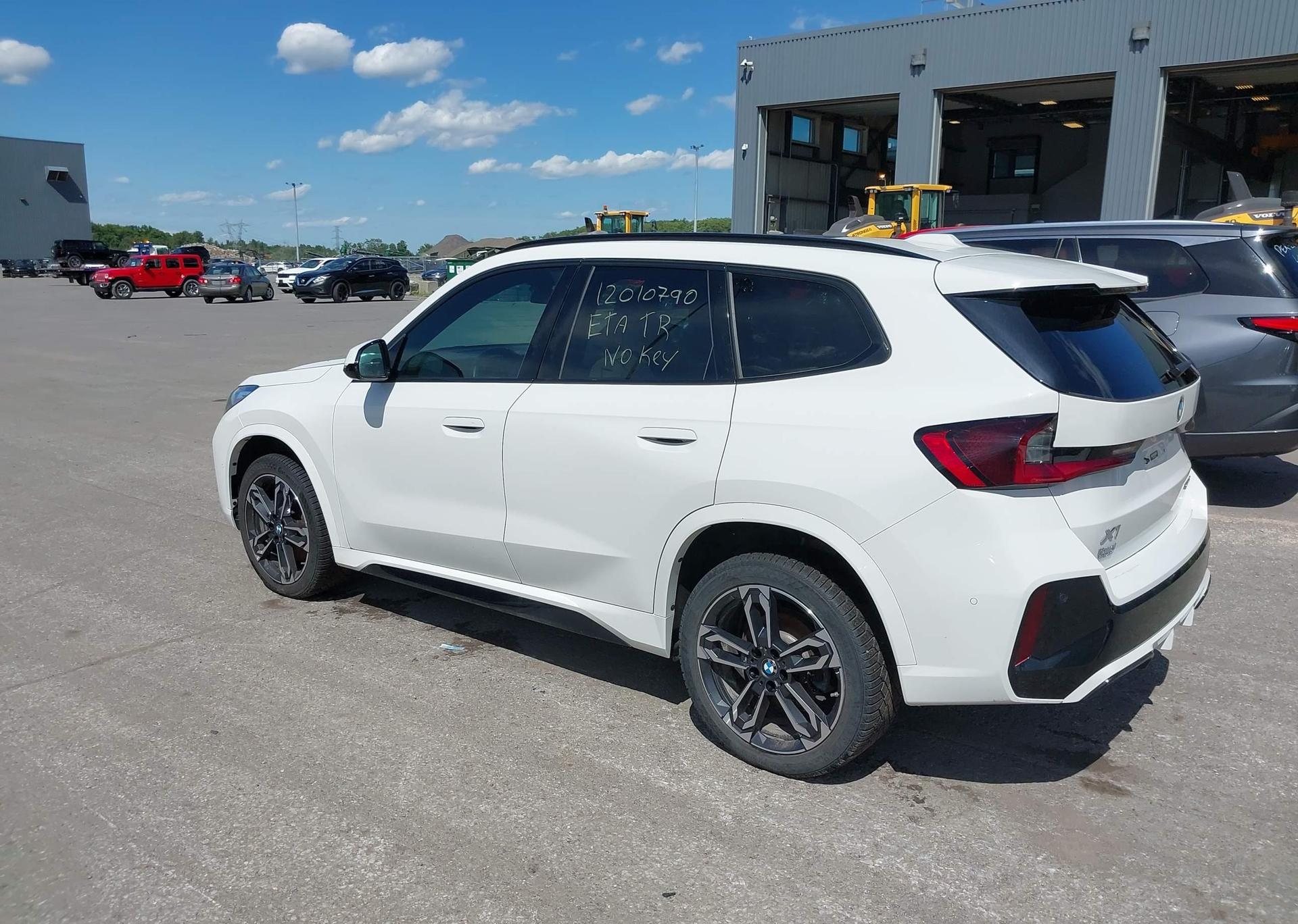 2023 BMW X1
