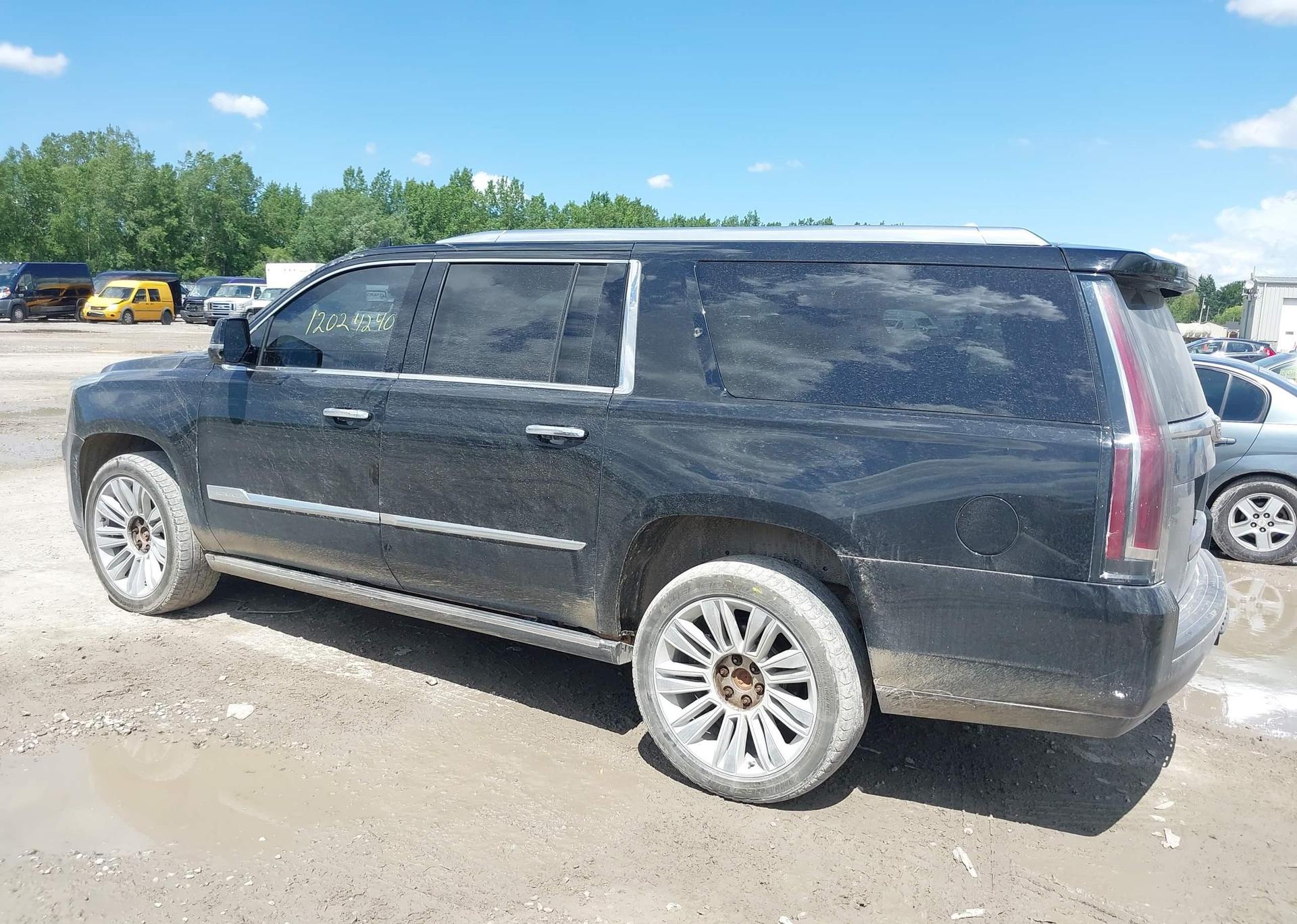 2016 CADILLAC ESCALADE ESV PLATINUM