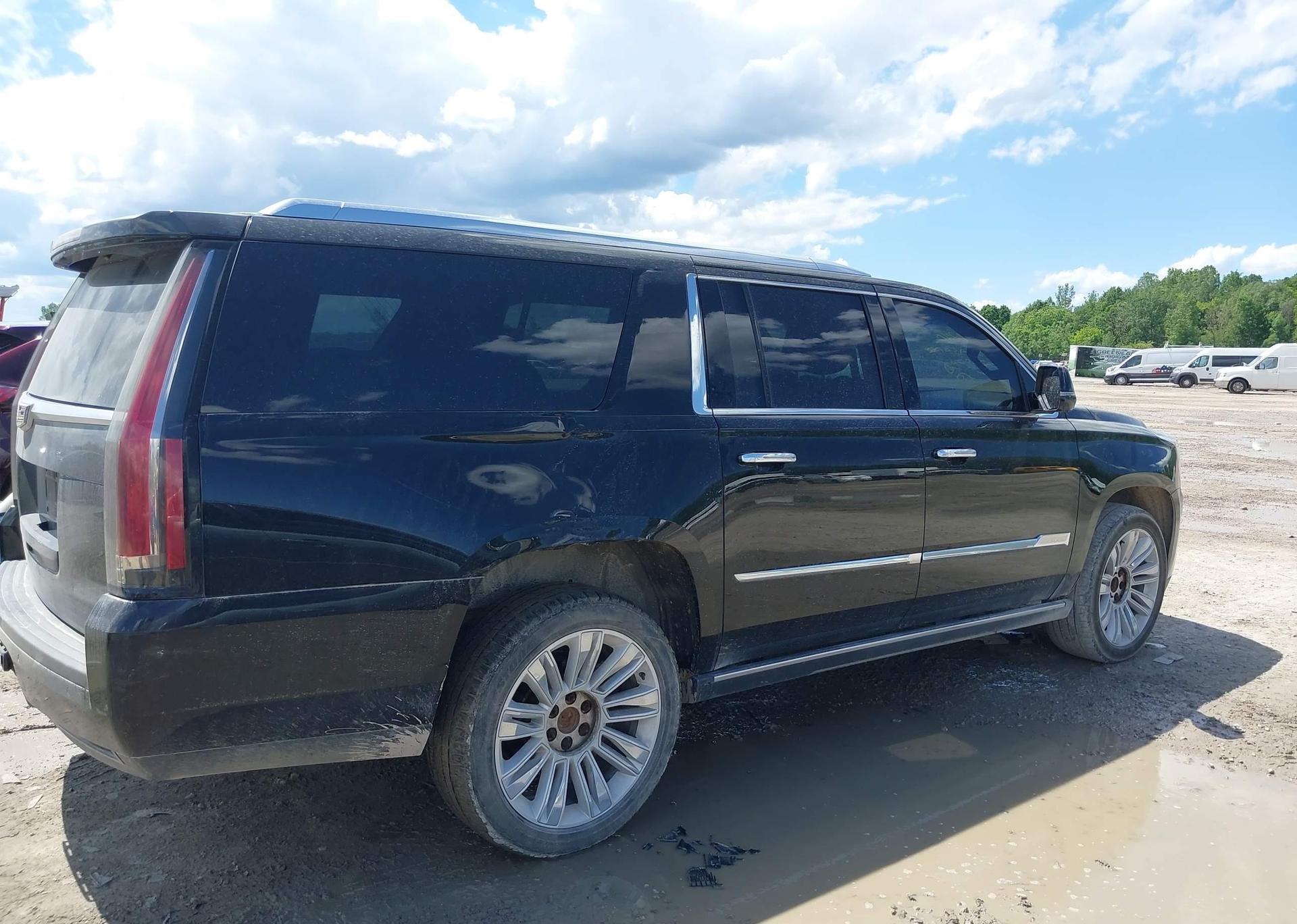 2016 CADILLAC ESCALADE ESV PLATINUM