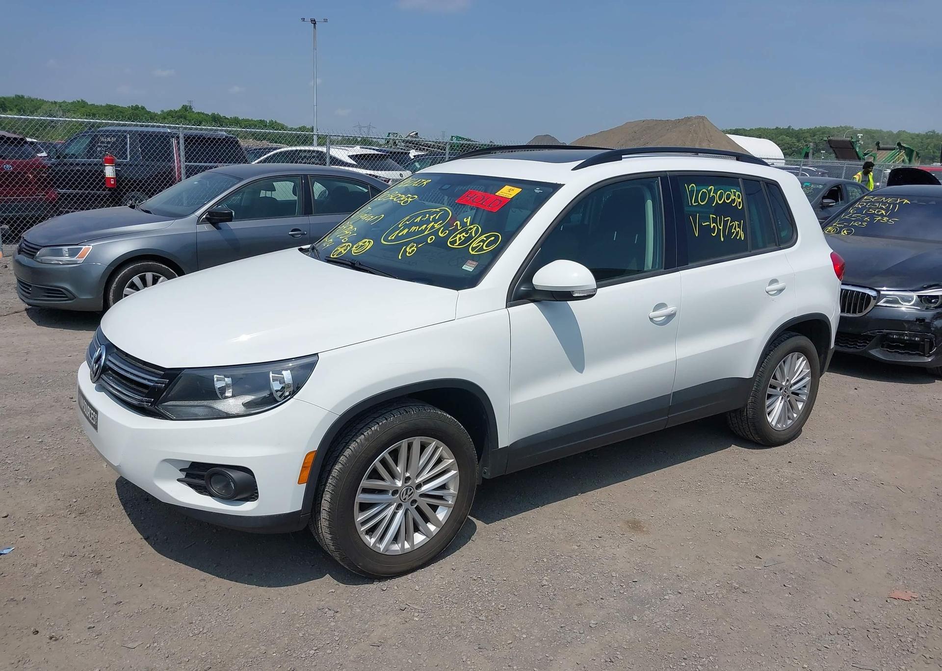 2016 VOLKSWAGEN TIGUAN