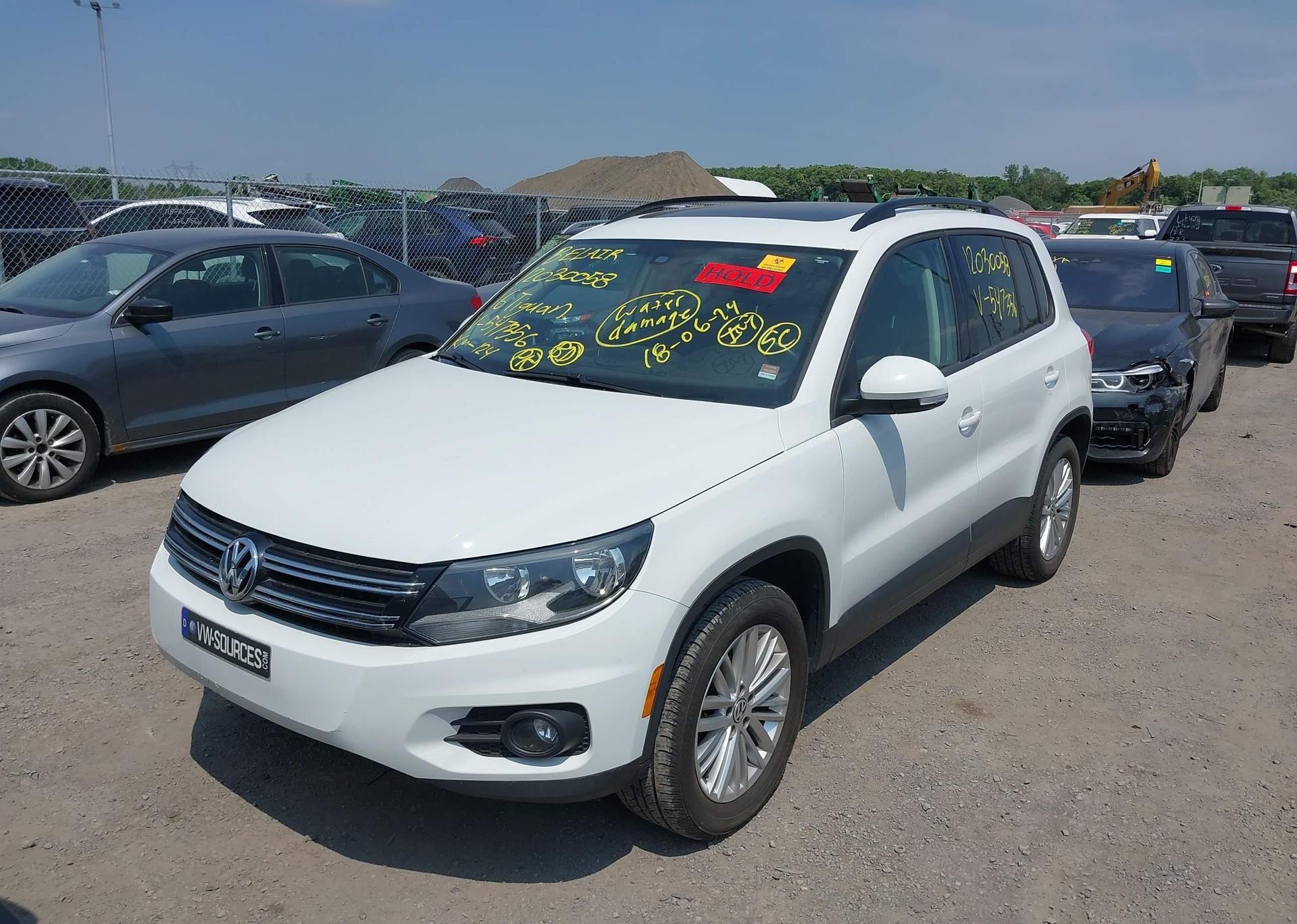 2016 VOLKSWAGEN TIGUAN