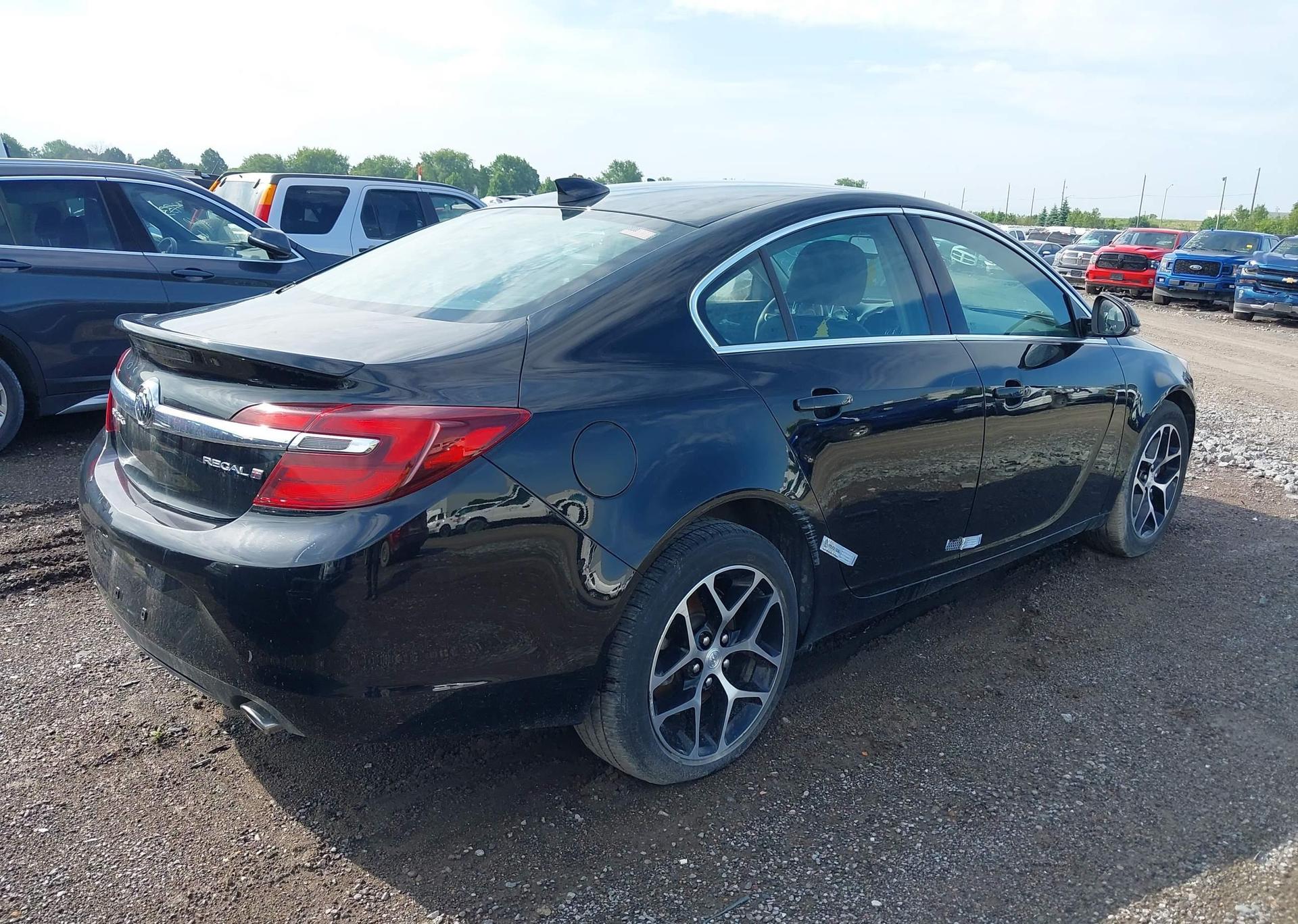 2017 BUICK REGAL