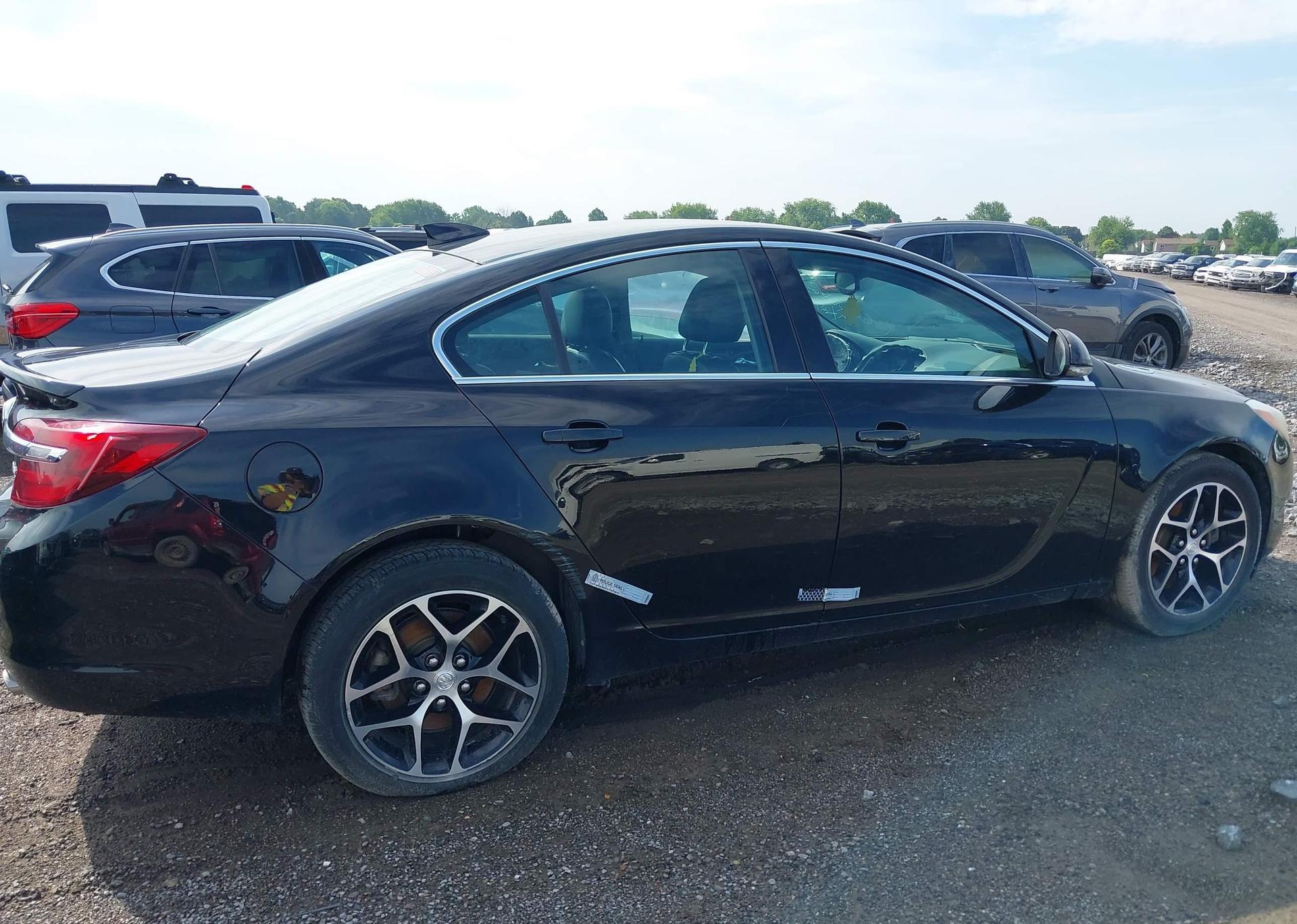 2017 BUICK REGAL