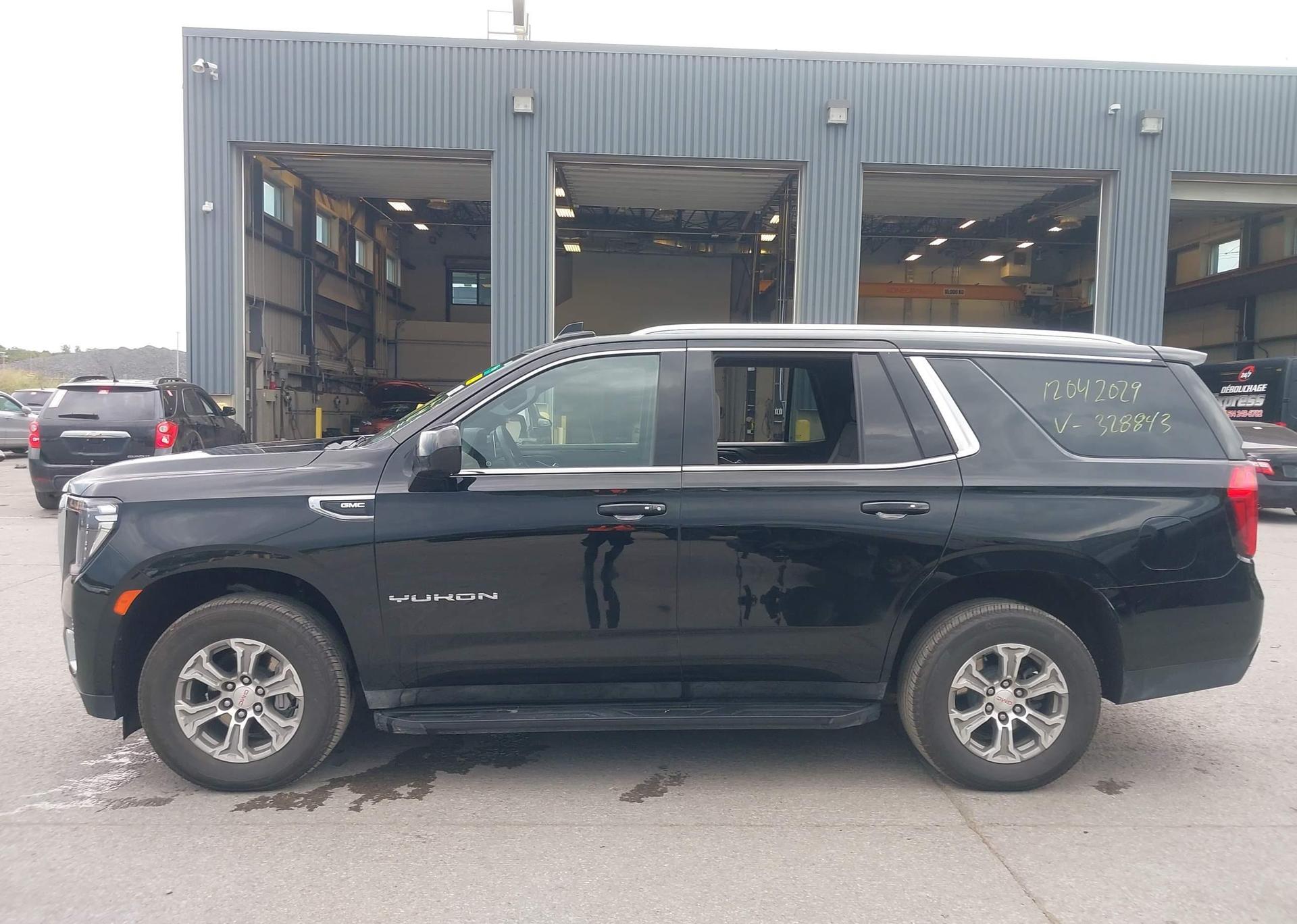 2023 GMC YUKON