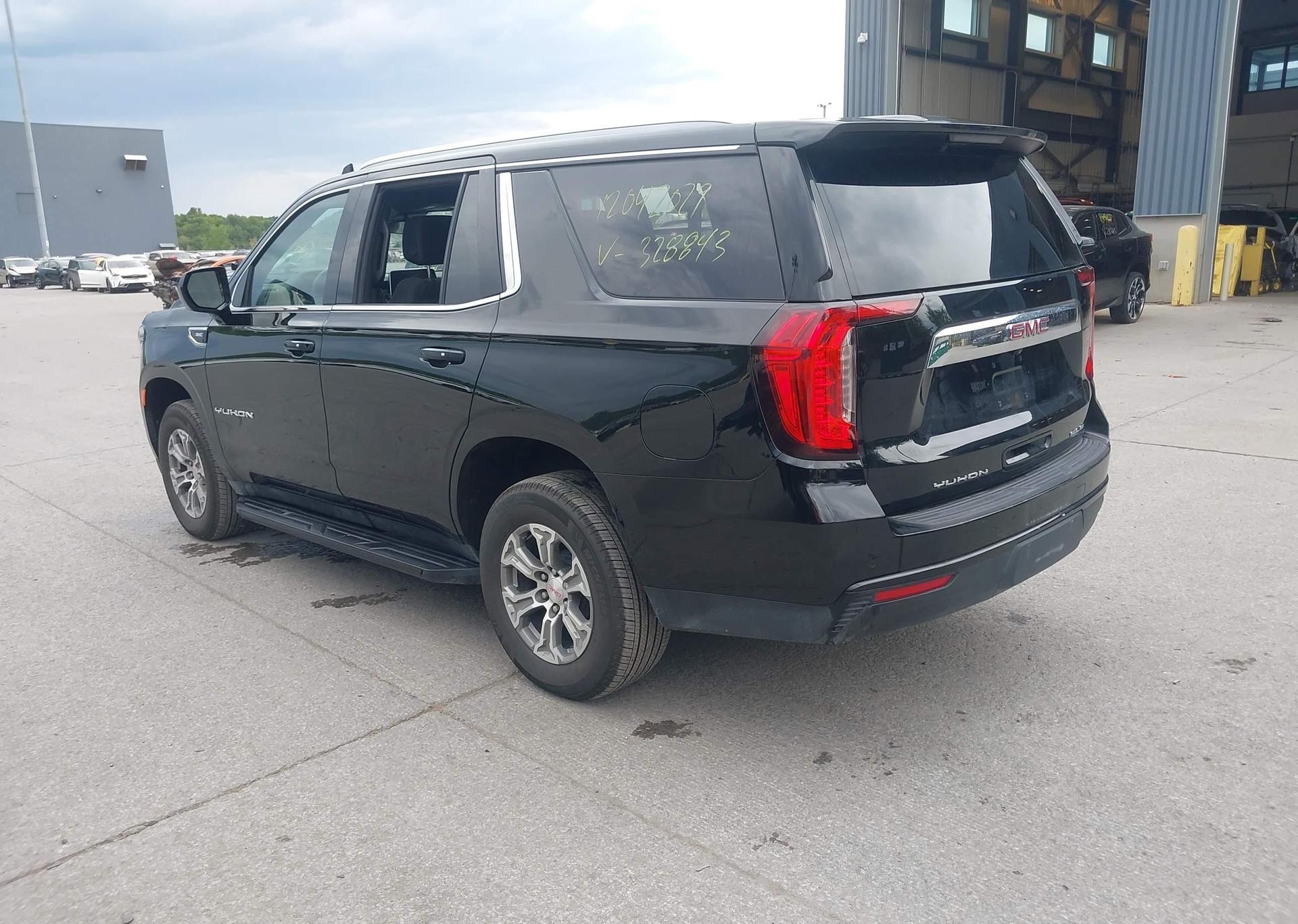 2023 GMC YUKON